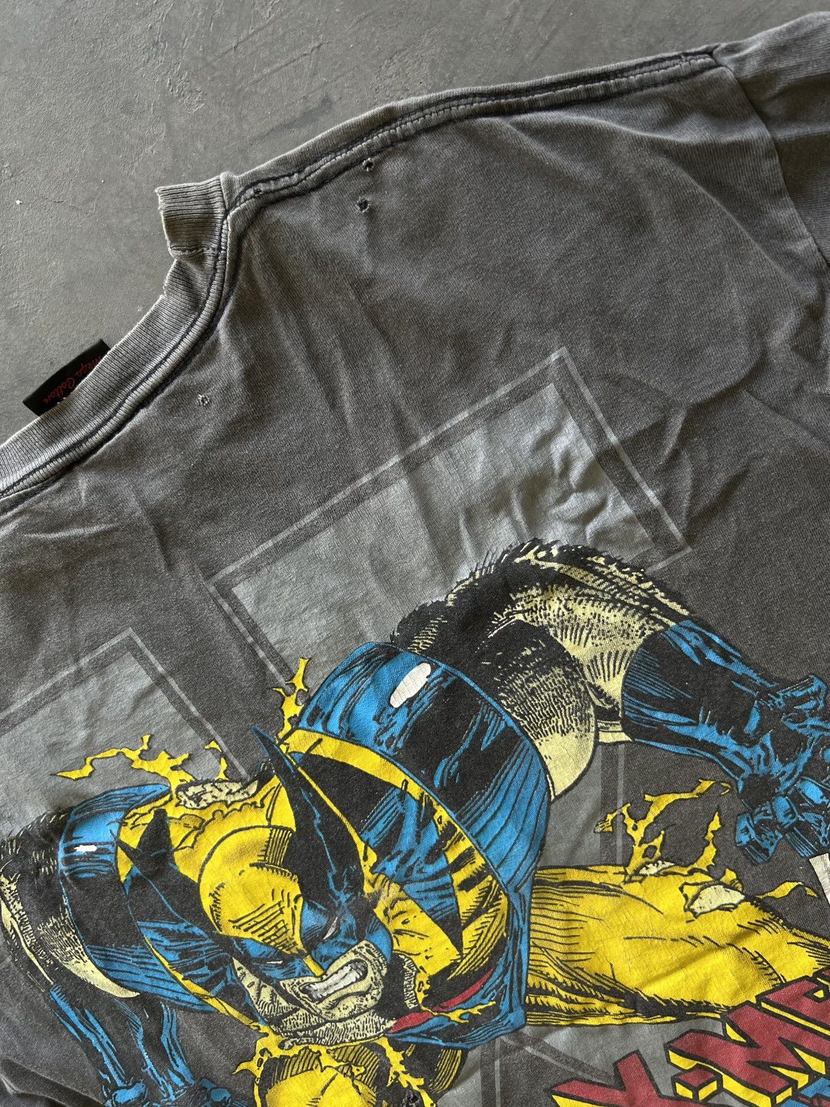 Marvel Comics × Vintage Vintage 1994 very rare Wolverine Tshirt Size US XL / EU 56 / 4 - 9 Thumbnail