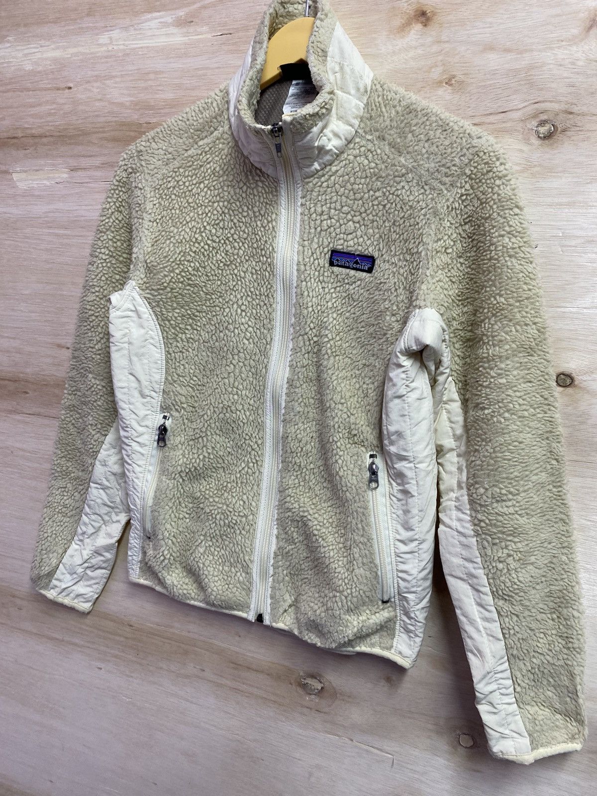 Patagonia Patagonia fleece jacket Size M / US 6-8 / IT 42-44 - 2 Thumbnail