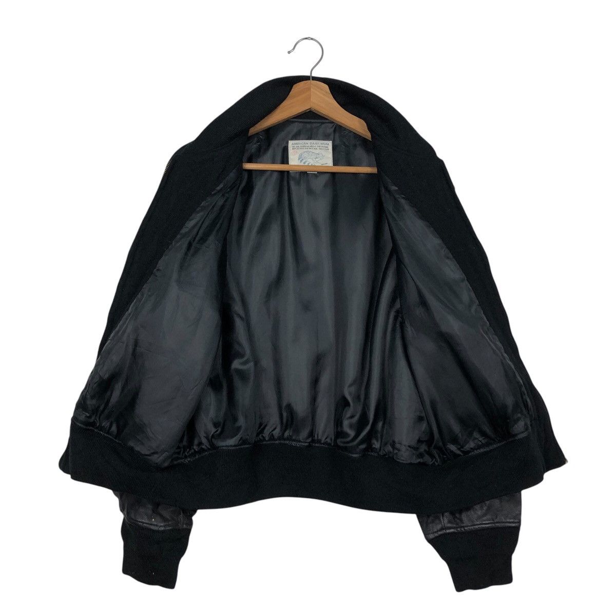 Japanese Brand 📌Vintage Bomber Leather Jacket American Wear Raccoon Size US M / EU 48-50 / 2 - 14 Thumbnail