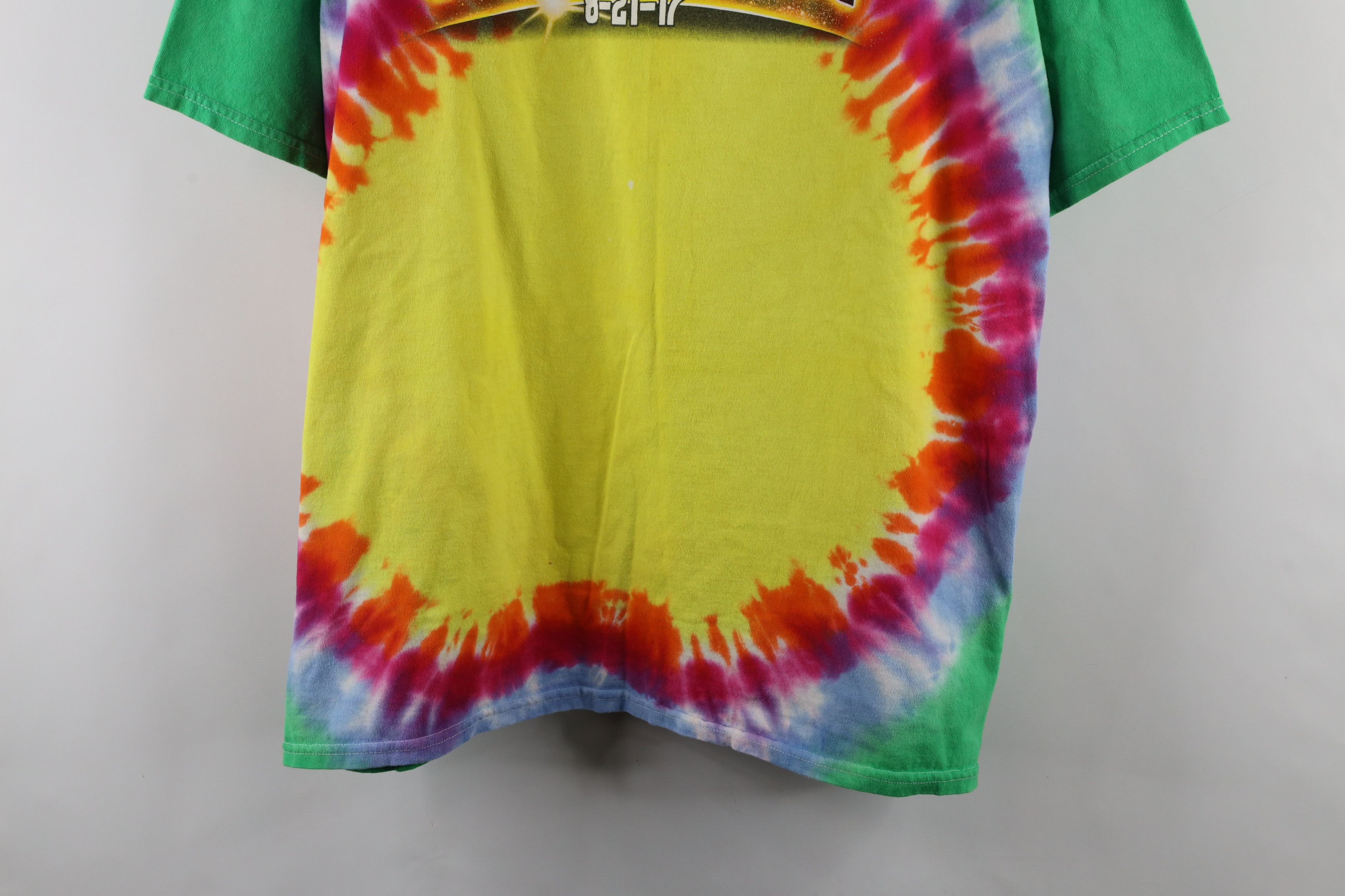 Vintage Vintage Y2K Tie Dye 2017 Solar Eclipse Tennessee T-Shirt Size US XXL / EU 58 / 5 - 3 Thumbnail