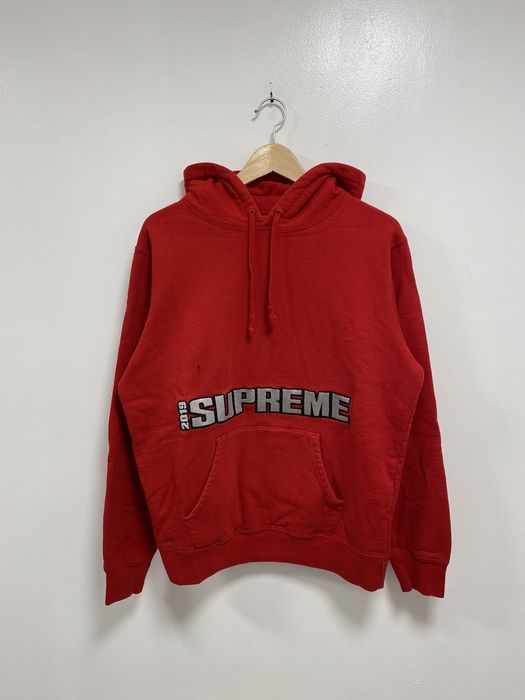 Supreme blockbuster hooded clearance sweatshirt