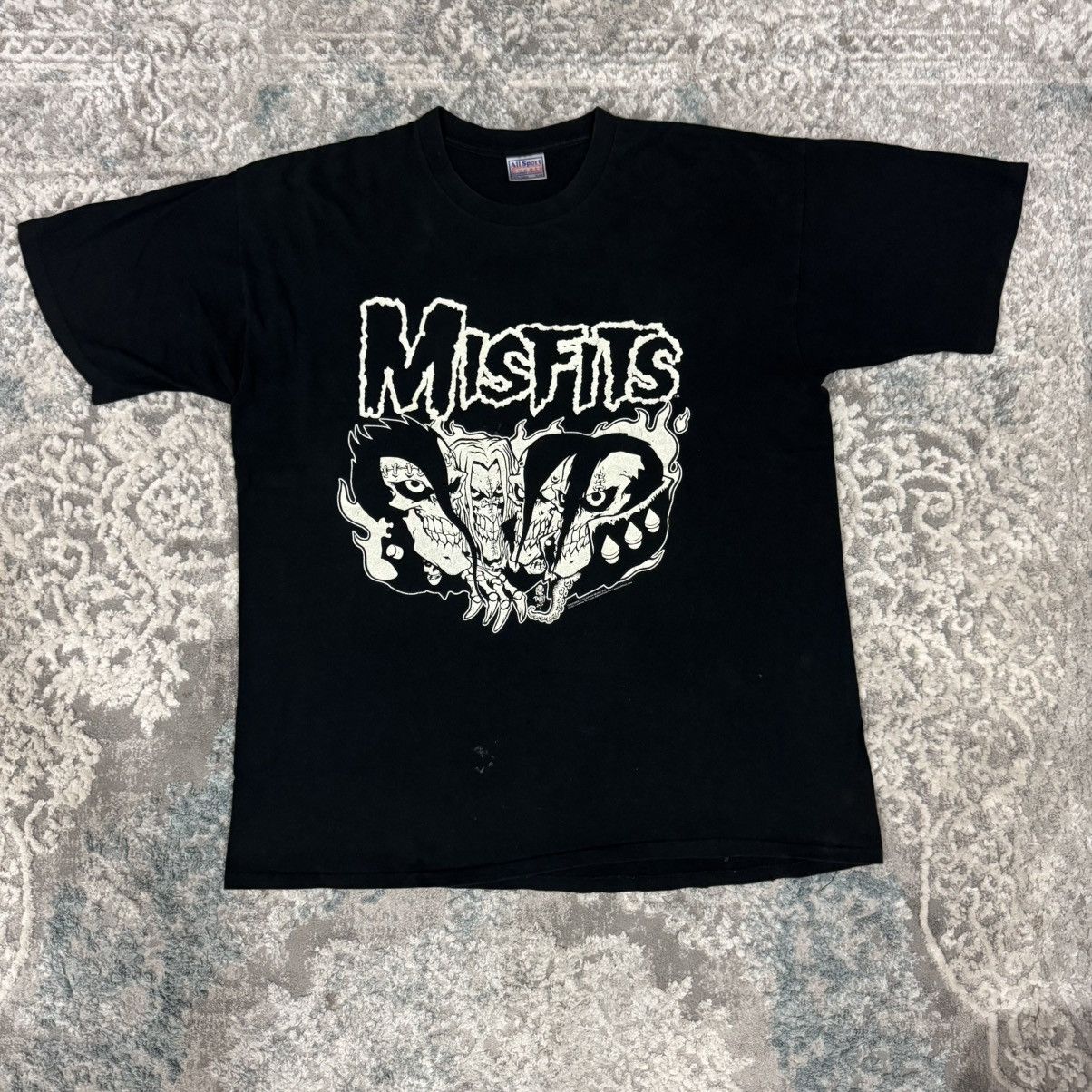 Band Tees Vintage Misfits Tee T - Shirt XL Size US XL / EU 56 / 4 - 1 Thumbnail