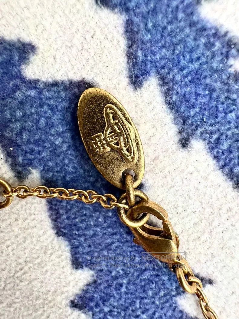 Vivienne Westwood Vivienne Westwood Gold Pearl Pin Necklace. Size ONE SIZE - 8 Thumbnail