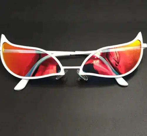 Japanese Brand Doflamingo Cosplay Glasses Anime Cat Eye Sunglasses Size ONE SIZE - 1 Thumbnail