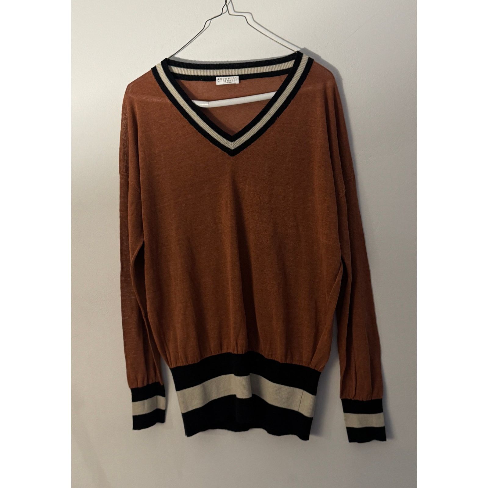 Brunello Cucinelli Brunello Cucinelli V-Neck Sweater Size XL / US 12-14 / IT 48-50 - 1 Thumbnail