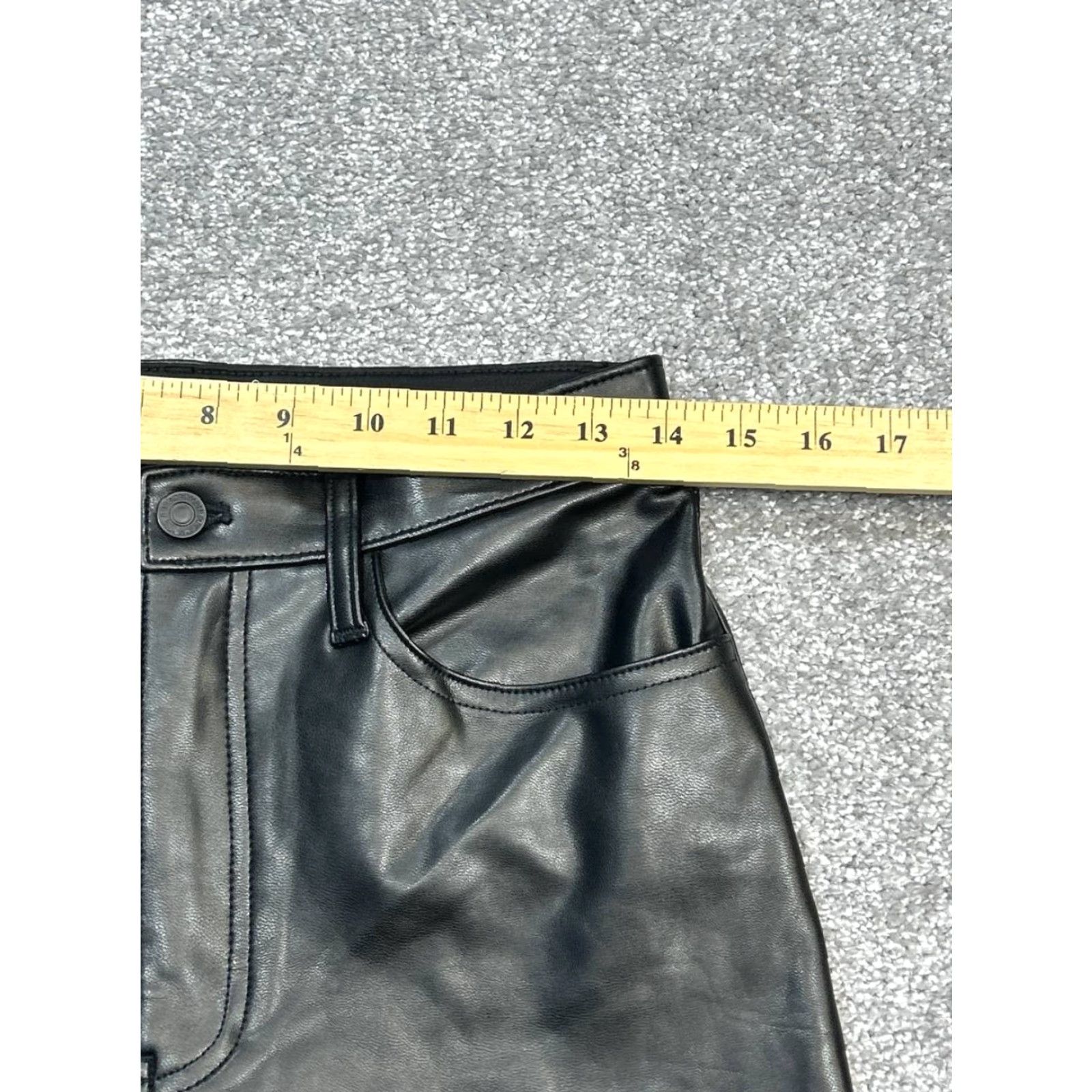 Abercrombie & Fitch Abercrombie & Fitch Pants 27 Black Relaxed Ankle Faux Leather 90s Modern Womens Size 27" / US 4 / IT 40 - 5 Thumbnail