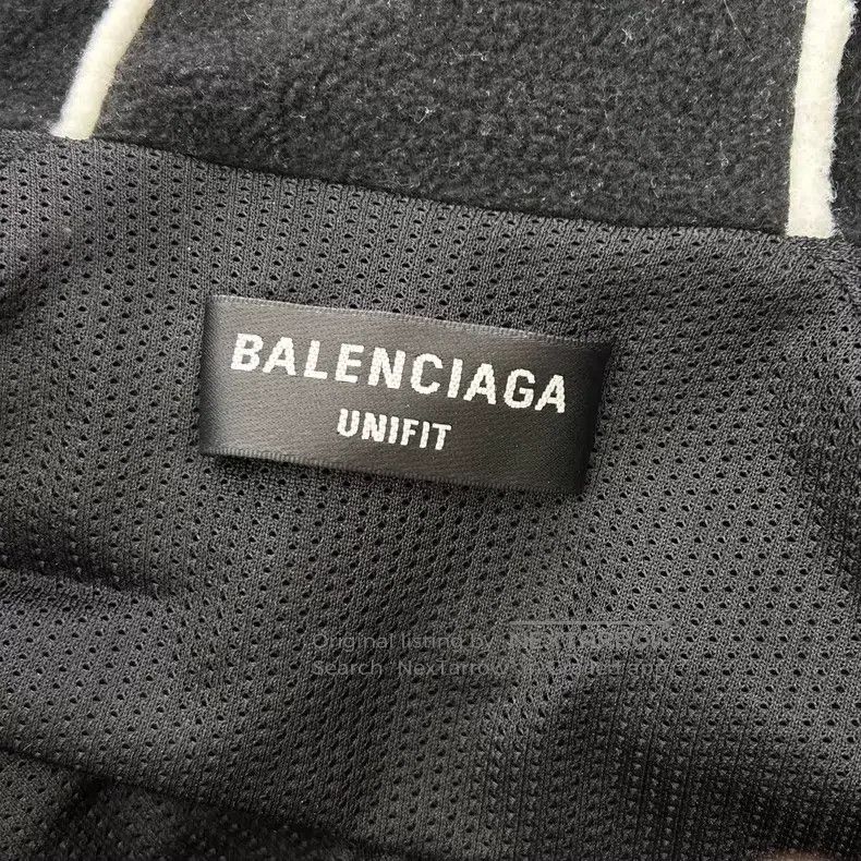Balenciaga Balenciaga Black and White Teddy Fleece Jacket Size US M / EU 48-50 / 2 - 3 Thumbnail