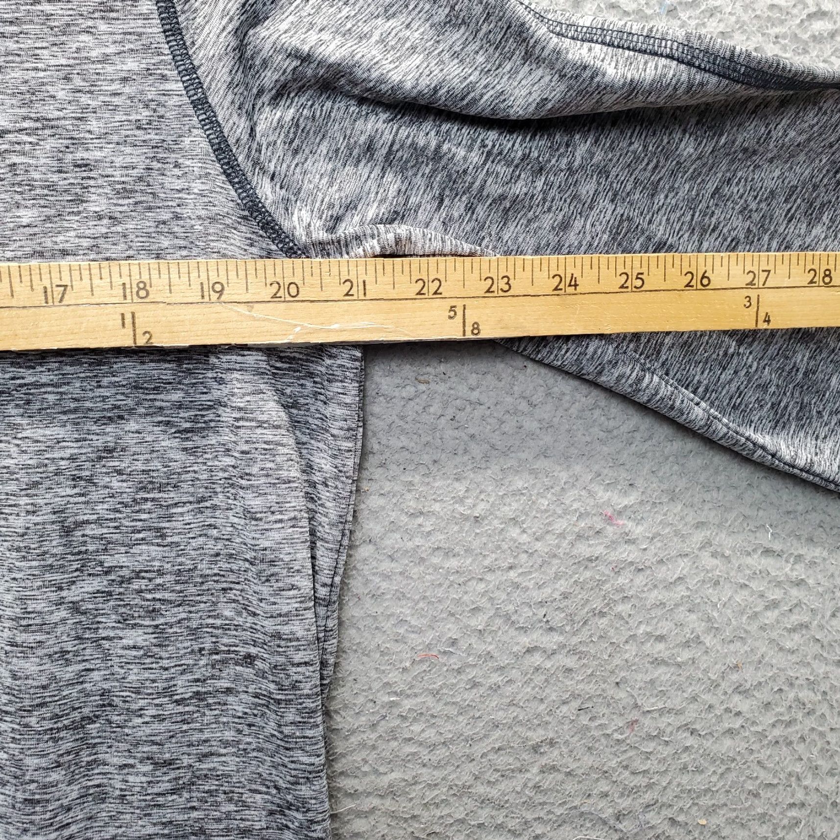 Kenneth Cole Kenneth Cole Sweatshirt Mens M Gray Fleece Lined Stretch Long Sleeve Quarter Zip Size US M / EU 48-50 / 2 - 4 Thumbnail