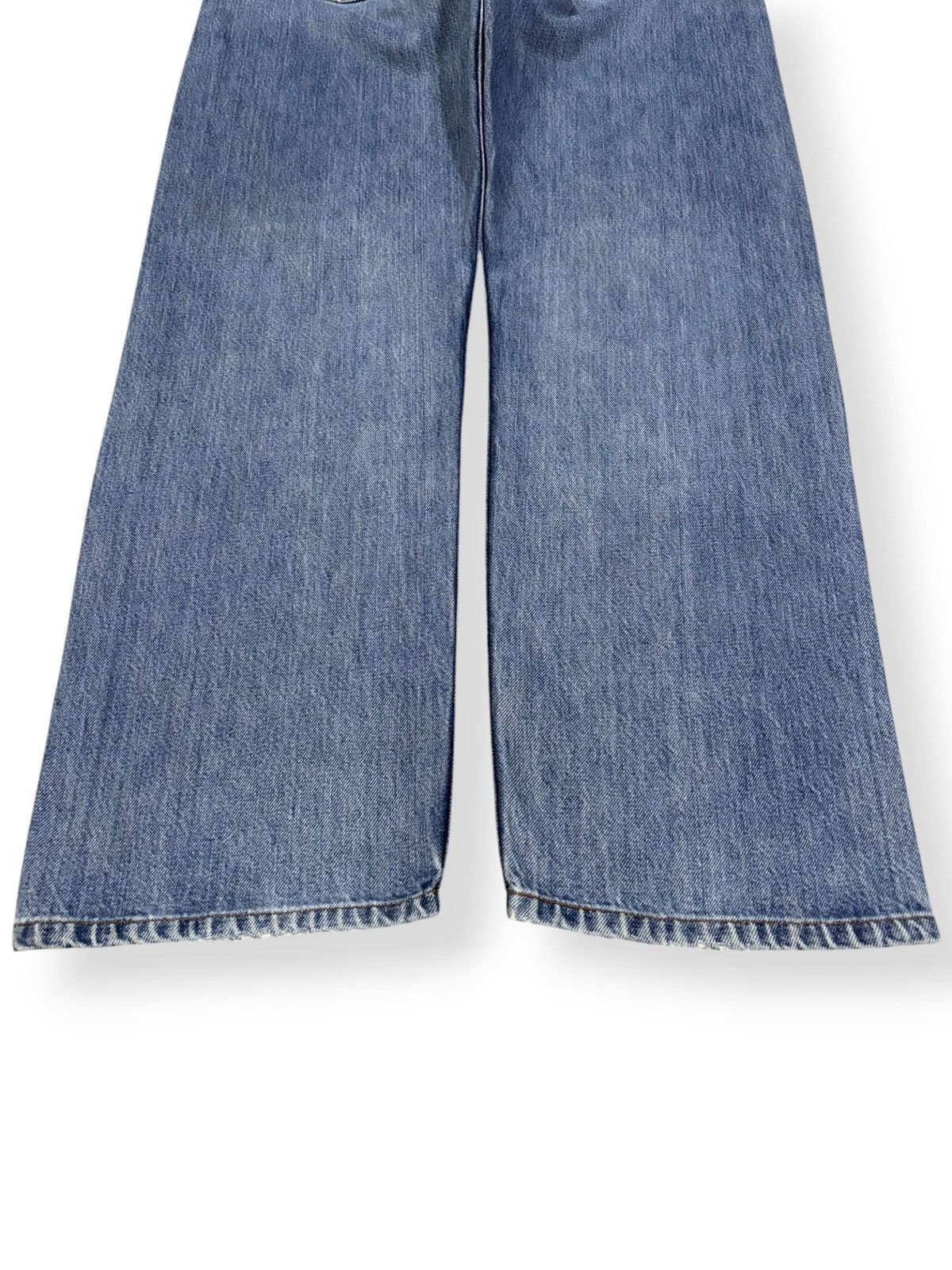 Levi's Vintage 90s Levis 501 Blue Wash Button Fly Distressed Jeans Size US 33 - 13 Thumbnail