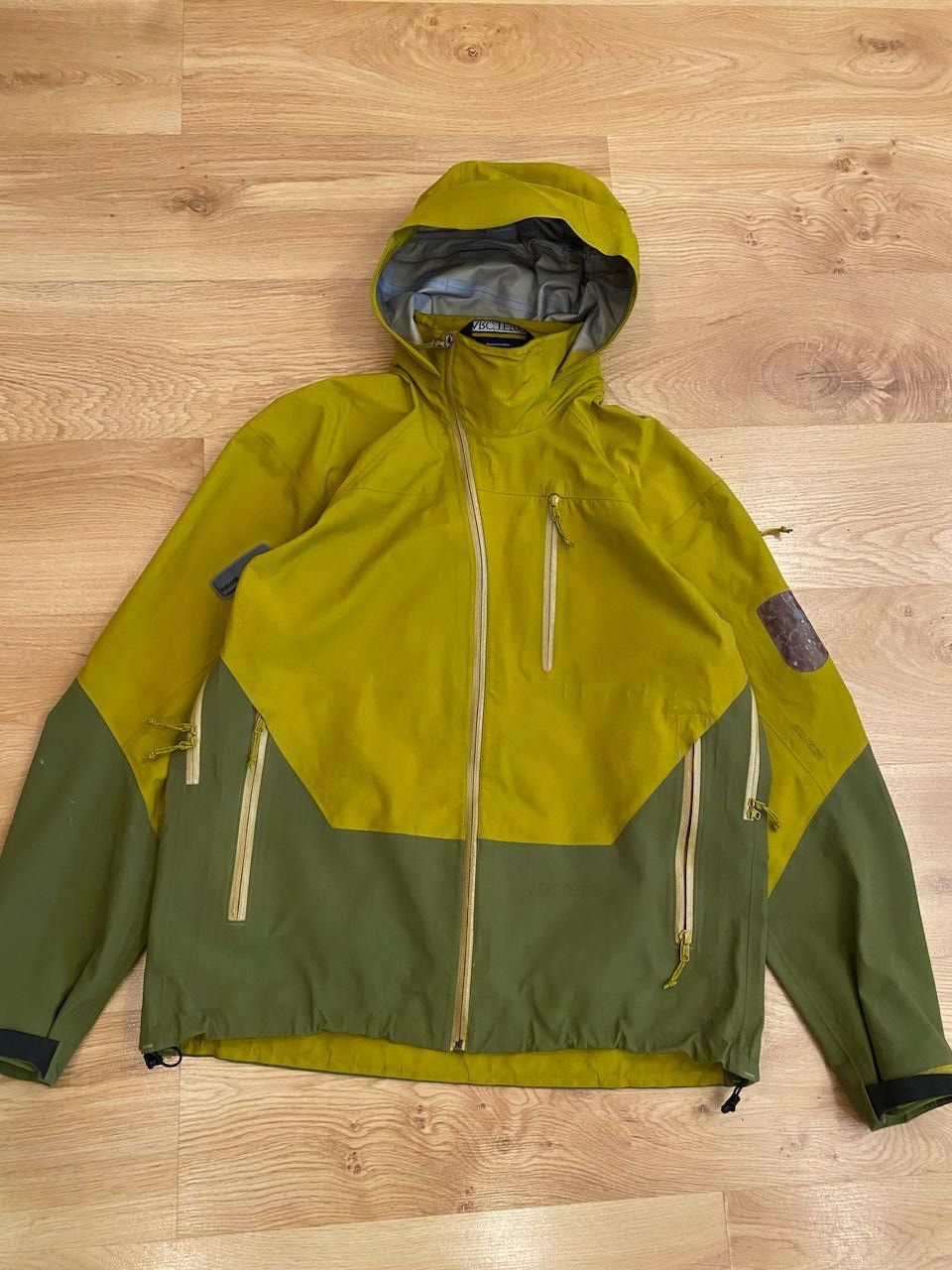 Arc'teryx Arcteryx Alpha SV Gore-Tex Jacket Vintage Technical Outdoor Size US L / EU 52-54 / 3 - 4 Thumbnail