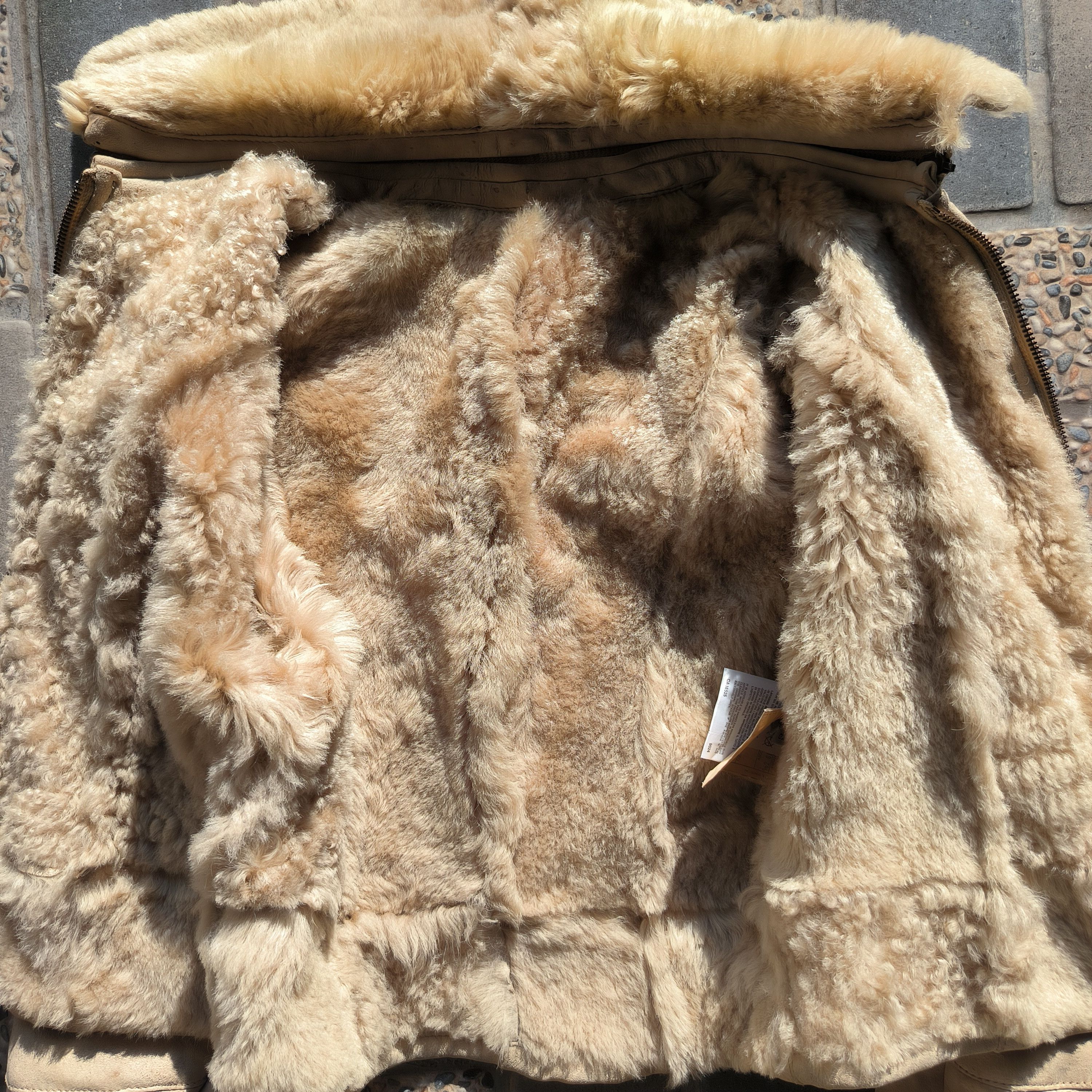Emporio Armani Vintage 1990s Emporio Armani Leather Jacket Shearling Fur Size M / US 6-8 / IT 42-44 - 5 Thumbnail