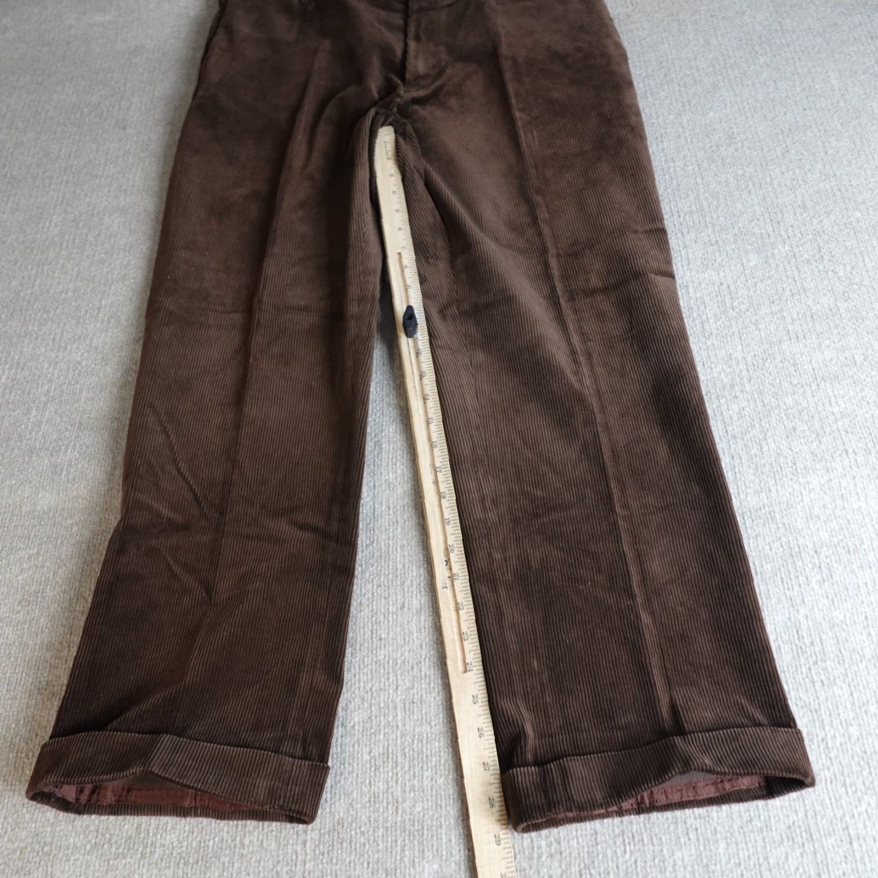Polo Ralph Lauren Polo Ralph Lauren Pants 40 x 30 Brown Corduroy Straight Cuffed Men Regular 40 Inseam 30 Chino Preppy Pant Size US L / EU 52-54 / 3 - 3 Thumbnail