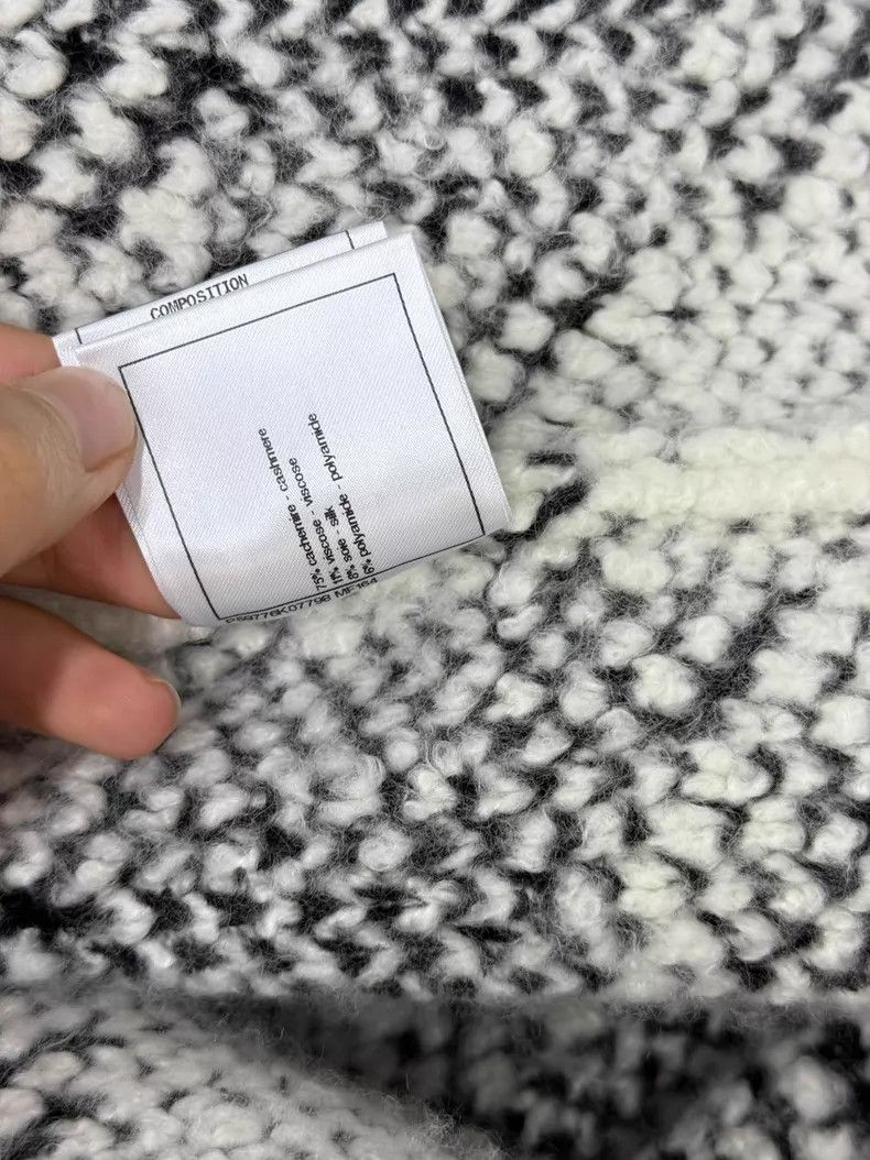 Chanel Chanel Black and white plaid cashmere knitted cardigan jac Size XXS / US 00 / IT 34 - 7 Thumbnail