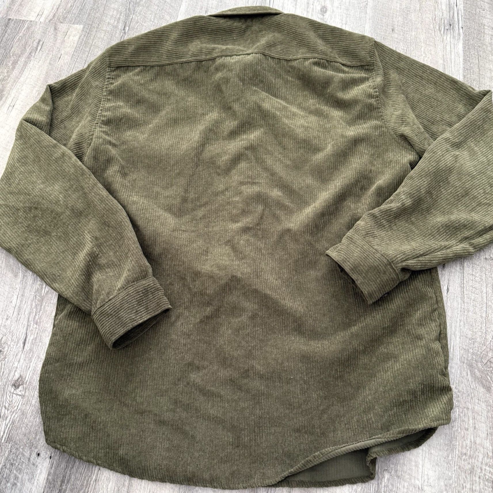 Layer 8 Molokai Surf Co. Corduroy Shirt XL Green Long Sleeve Button-Up Casual Men’s Pocketed Corduroy Shirt Size US XL / EU 56 / 4 - 5 Thumbnail