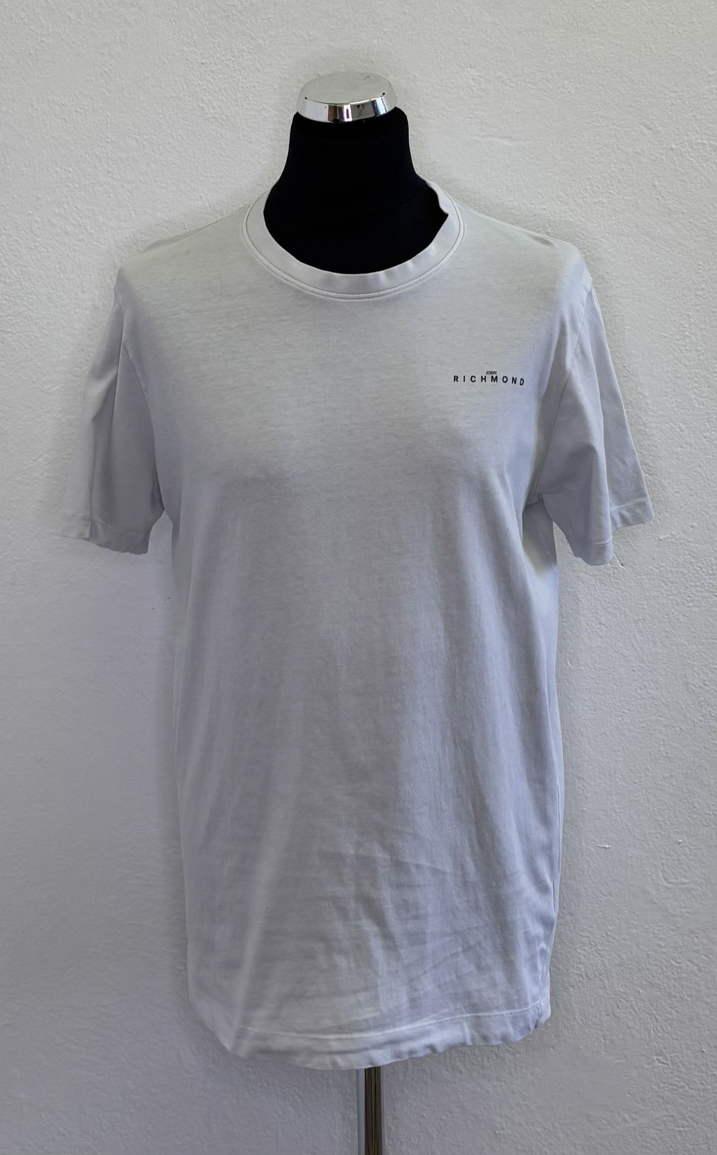 John Richmond John Richmond White T-shirt Size. XXL Size US XXL / EU 58 / 5 - 1 Thumbnail