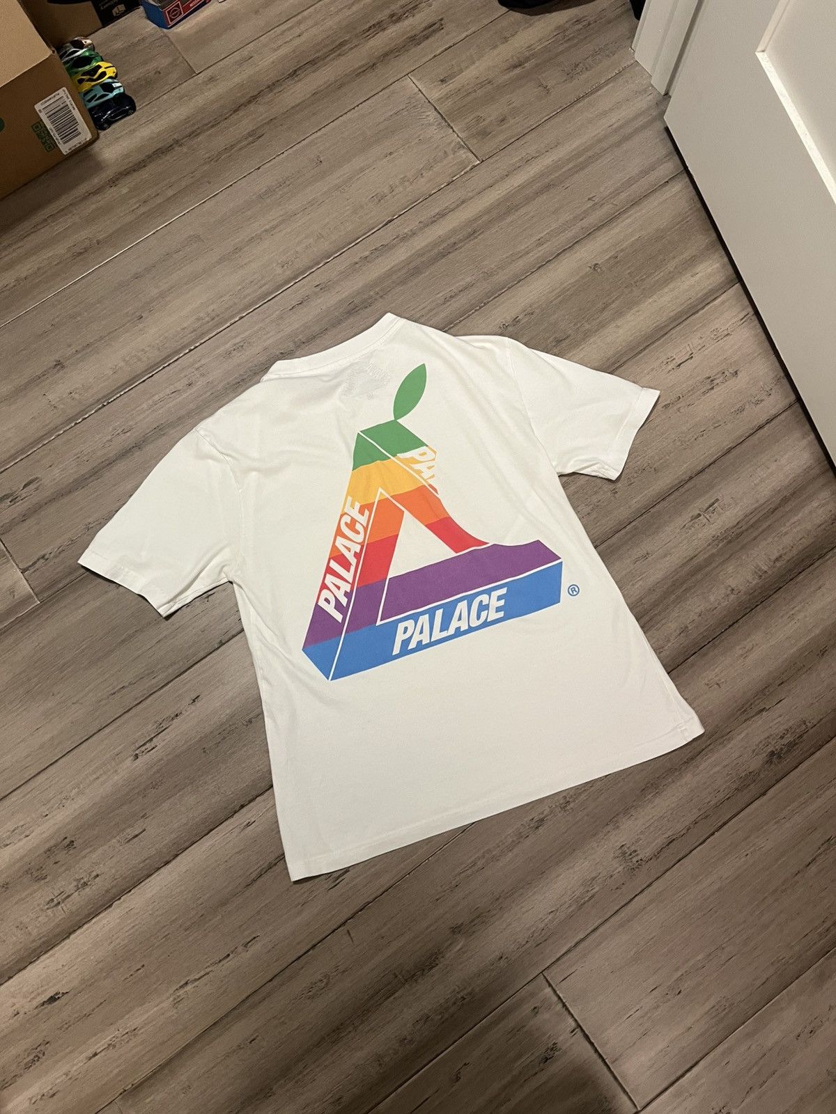 Palace Palace Tshirt Size US M / EU 48-50 / 2 - 1 Thumbnail