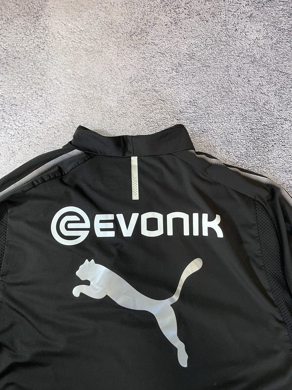 Puma Puma Borussia Dortmund 1/4 Training Top With Sponsor Logo Size US XXL / EU 58 / 5 - 11 Thumbnail