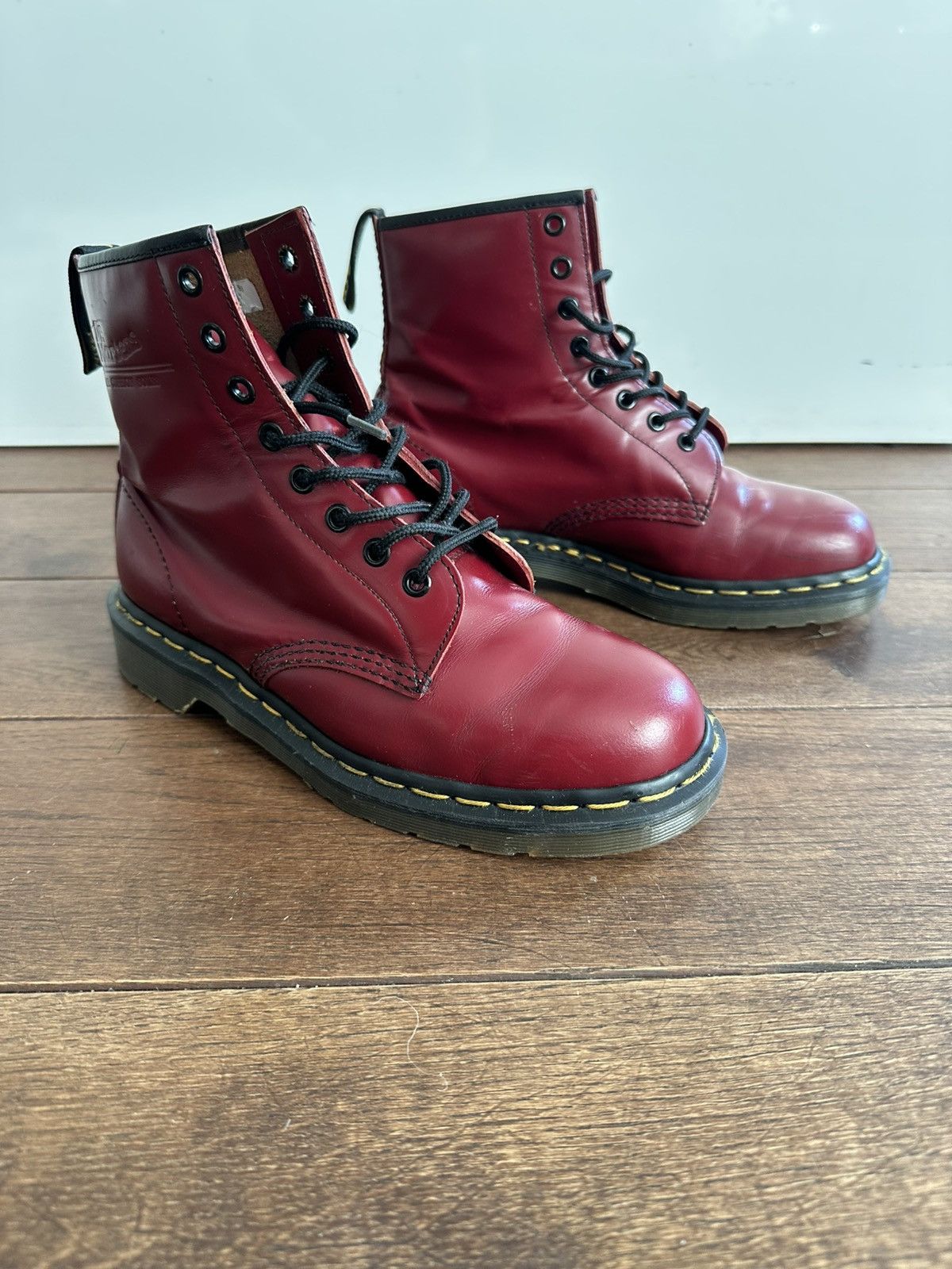 Dr. Martens Dr.Martens 1460 made in England leather burgundy boots Size US 10 / IT 40 - 7 Thumbnail