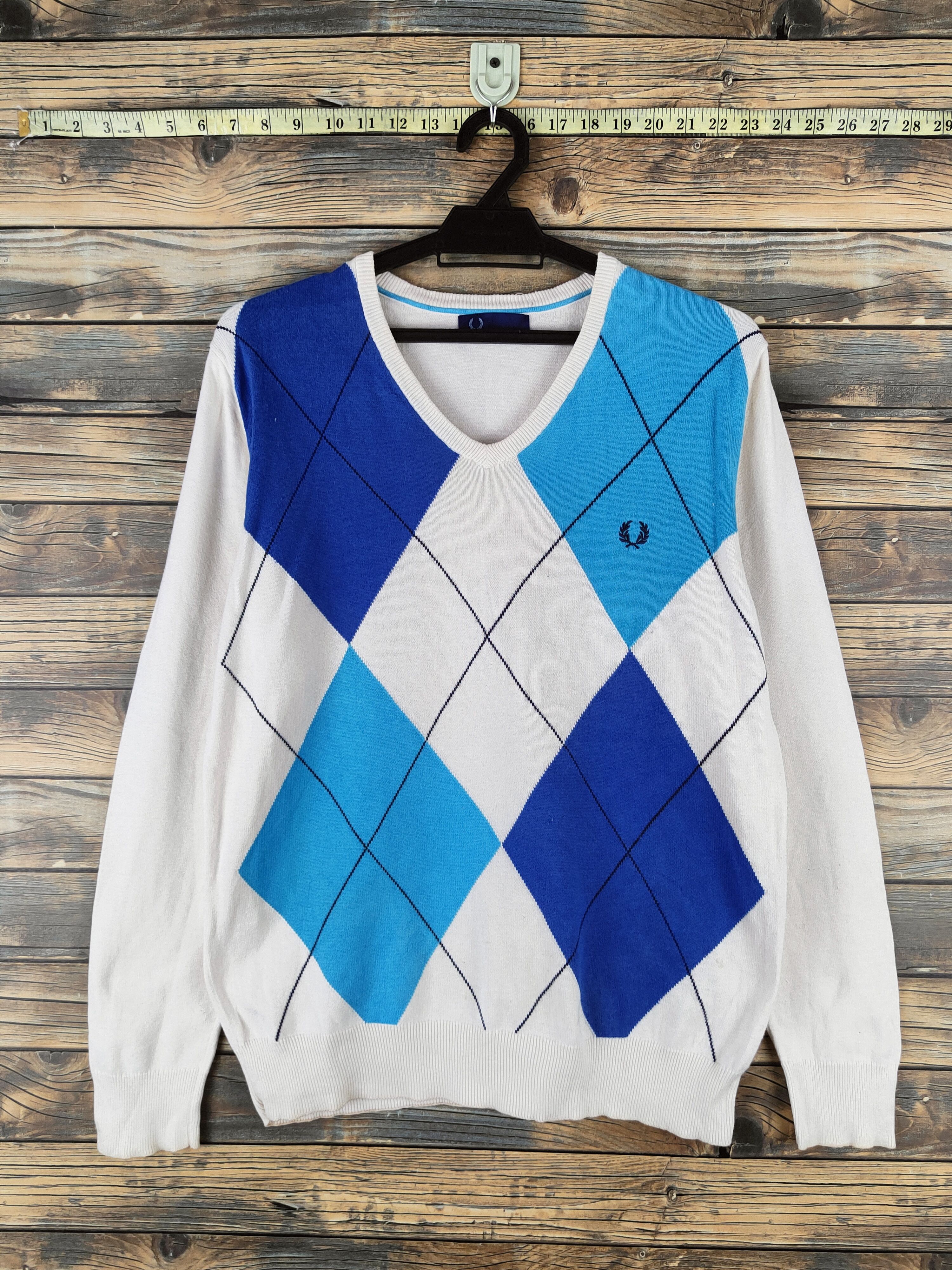 Fred Perry DL Fred Perry White Blue Knitwear Sweatshirts #46-126 Size US S / EU 44-46 / 1 - 1 Thumbnail