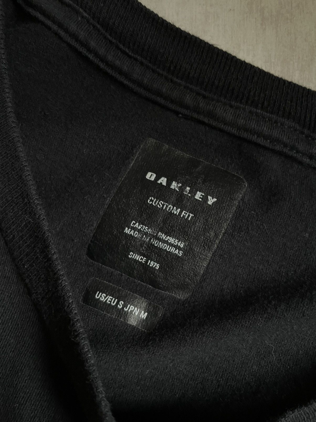 Oakley × Vintage Oakley Long Sleeve Vintage Y2K 00’s Big Printed Logo Size US S / EU 44-46 / 1 - 12 Thumbnail