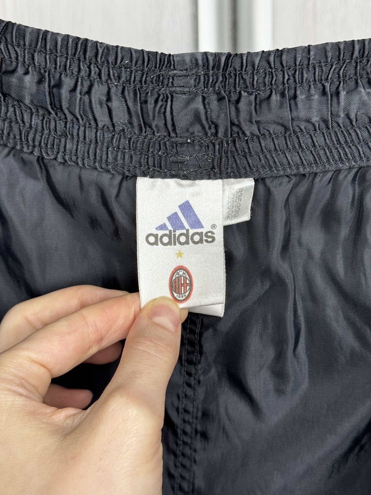 Adidas Adidas AC Milan vintage 1999 soccer shorts football Size US 38 / EU 54 - 8 Thumbnail