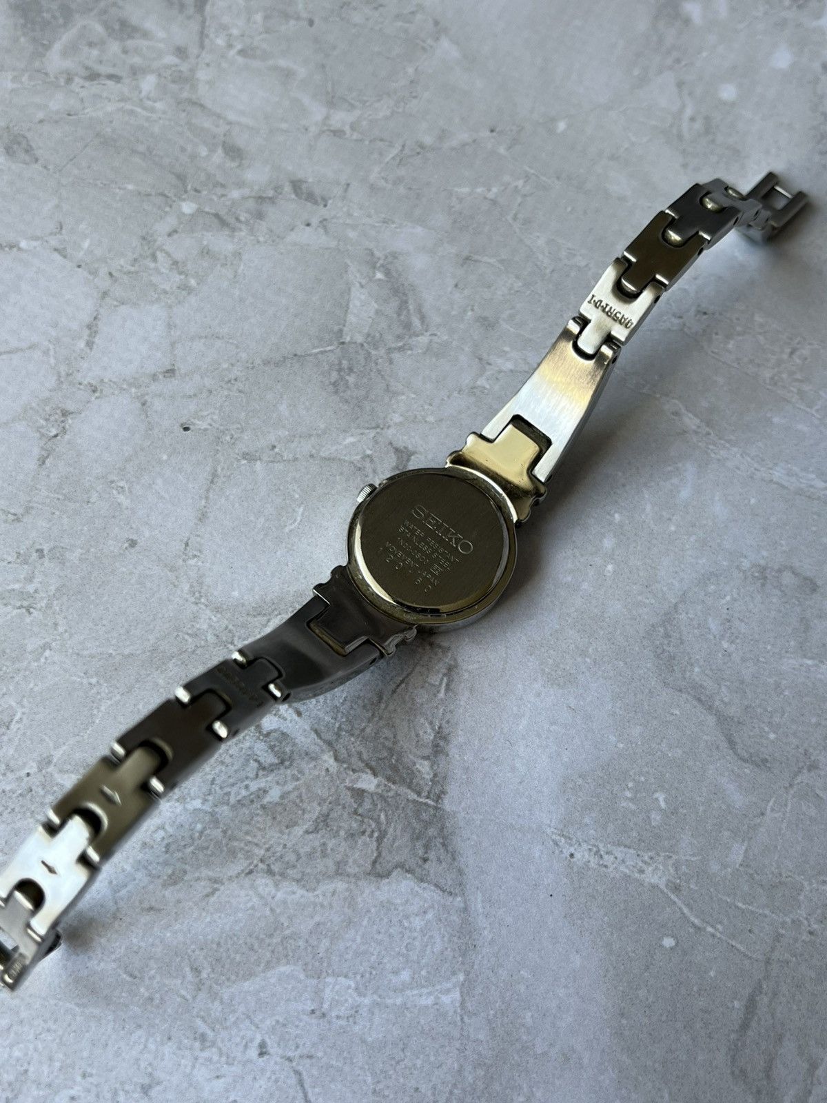 Japanese Brand × Seiko × Vintage Elegant Seiko Women’s Watch with Crystals Size ONE SIZE - 13 Thumbnail
