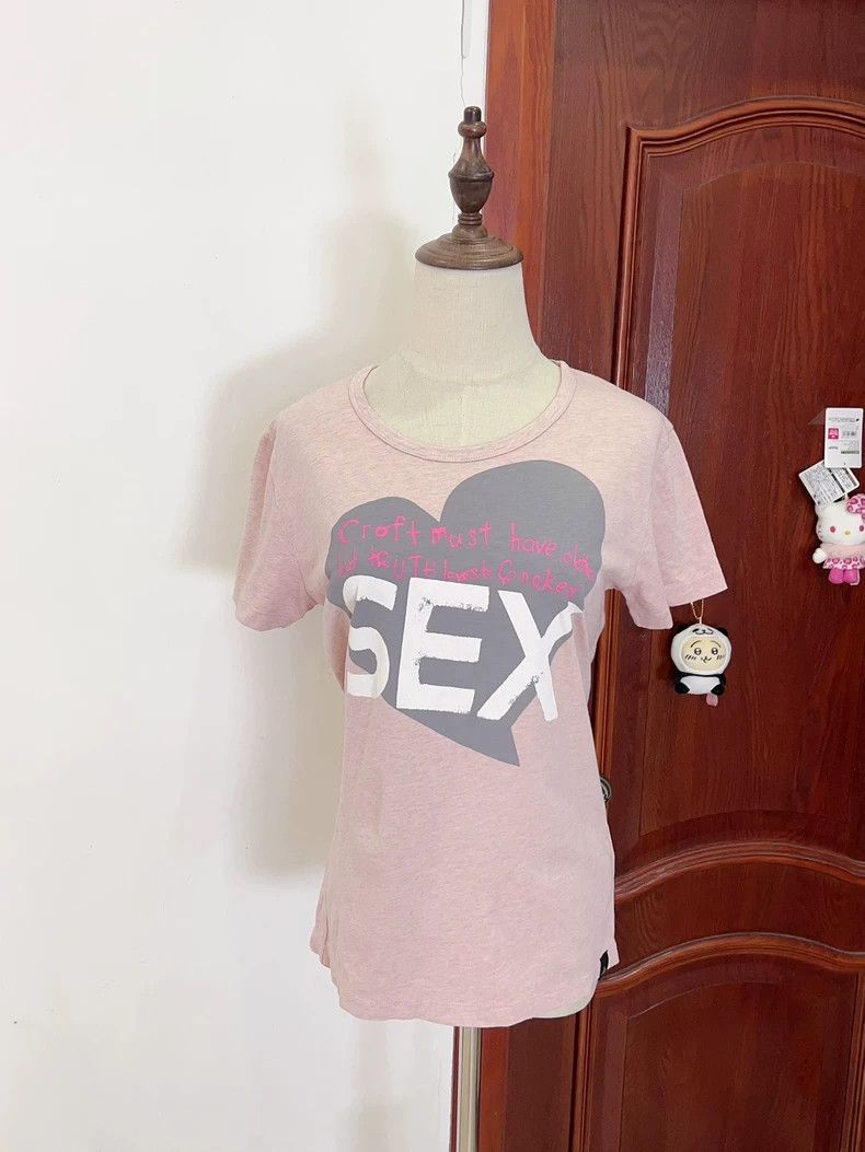 Other Vivienne Westwood Pink polo T-shirt short-sleeved top Size M / US 6-8 / IT 42-44 - 1 Thumbnail