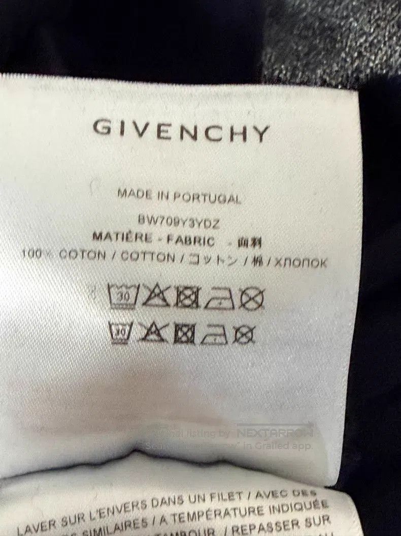 Givenchy Givenchy short sleeves Size US XS / EU 42 / 0 - 3 Thumbnail