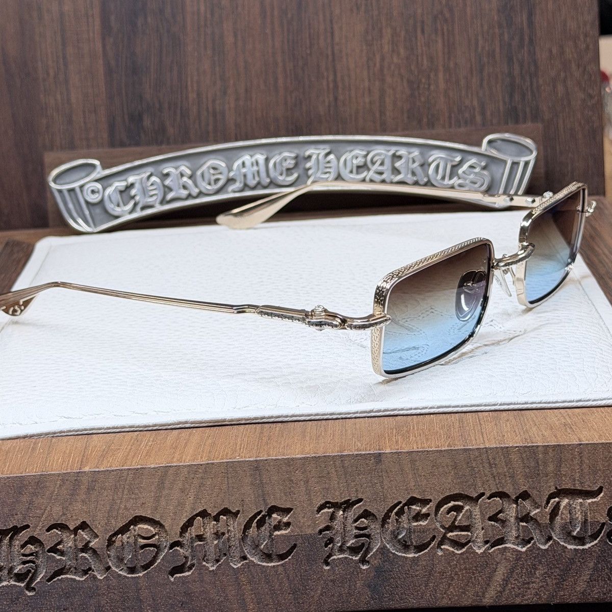 Chrome Hearts Chrome Hearts Buckle Rider 1/1 Sunglasses Size ONE SIZE - 6 Thumbnail