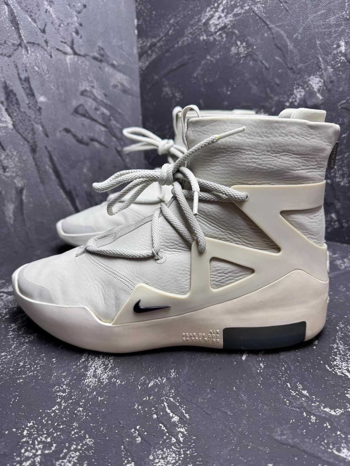 Nike NIKE x FEAR OF GOD 1 White Gray High Top Q10 Size US 8 / EU 41 - 6 Thumbnail