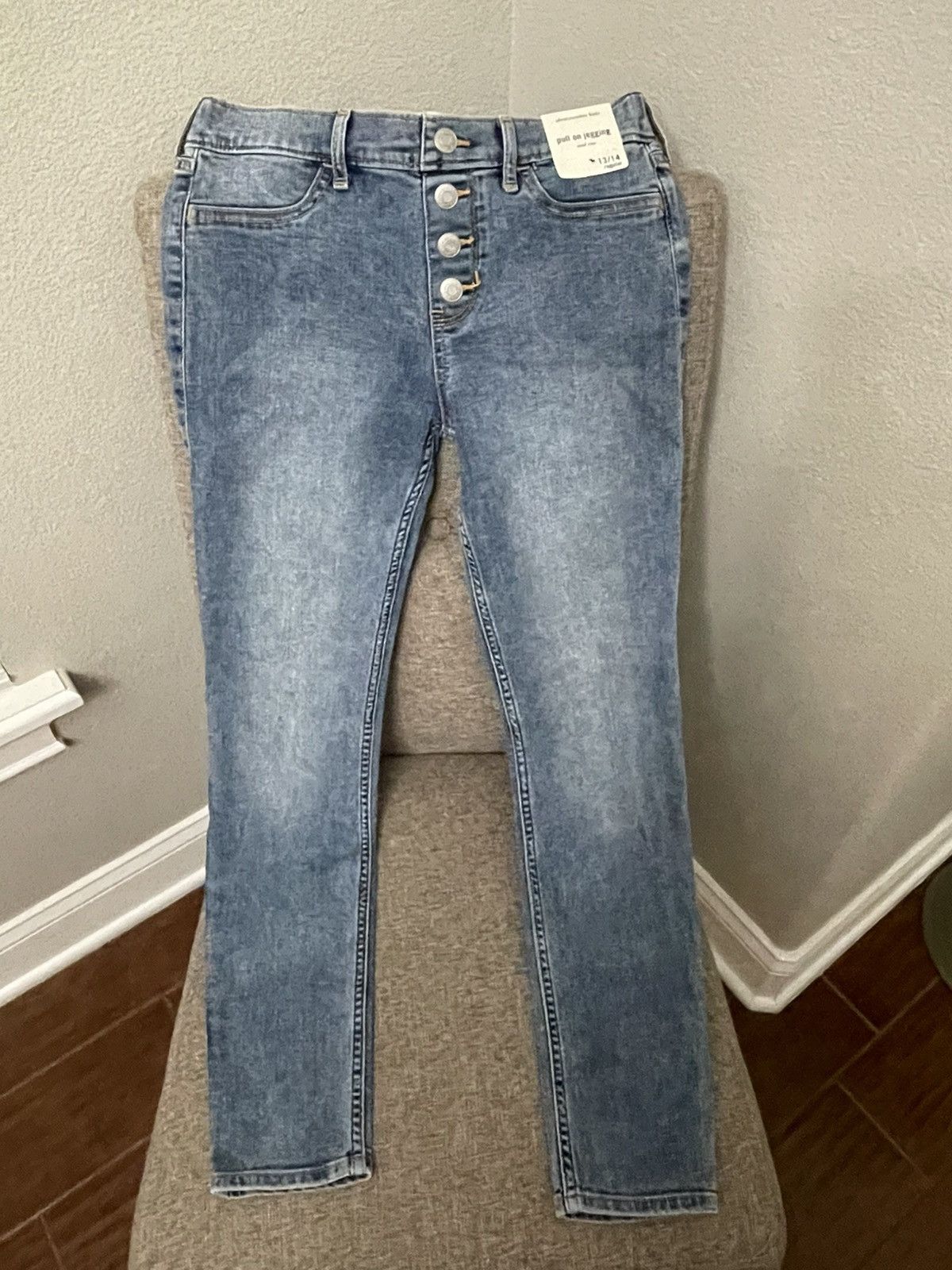 Abercrombie & Fitch Abercrombie kids pull on low rise jeggings size 13/14 Size 22" - 1 Thumbnail