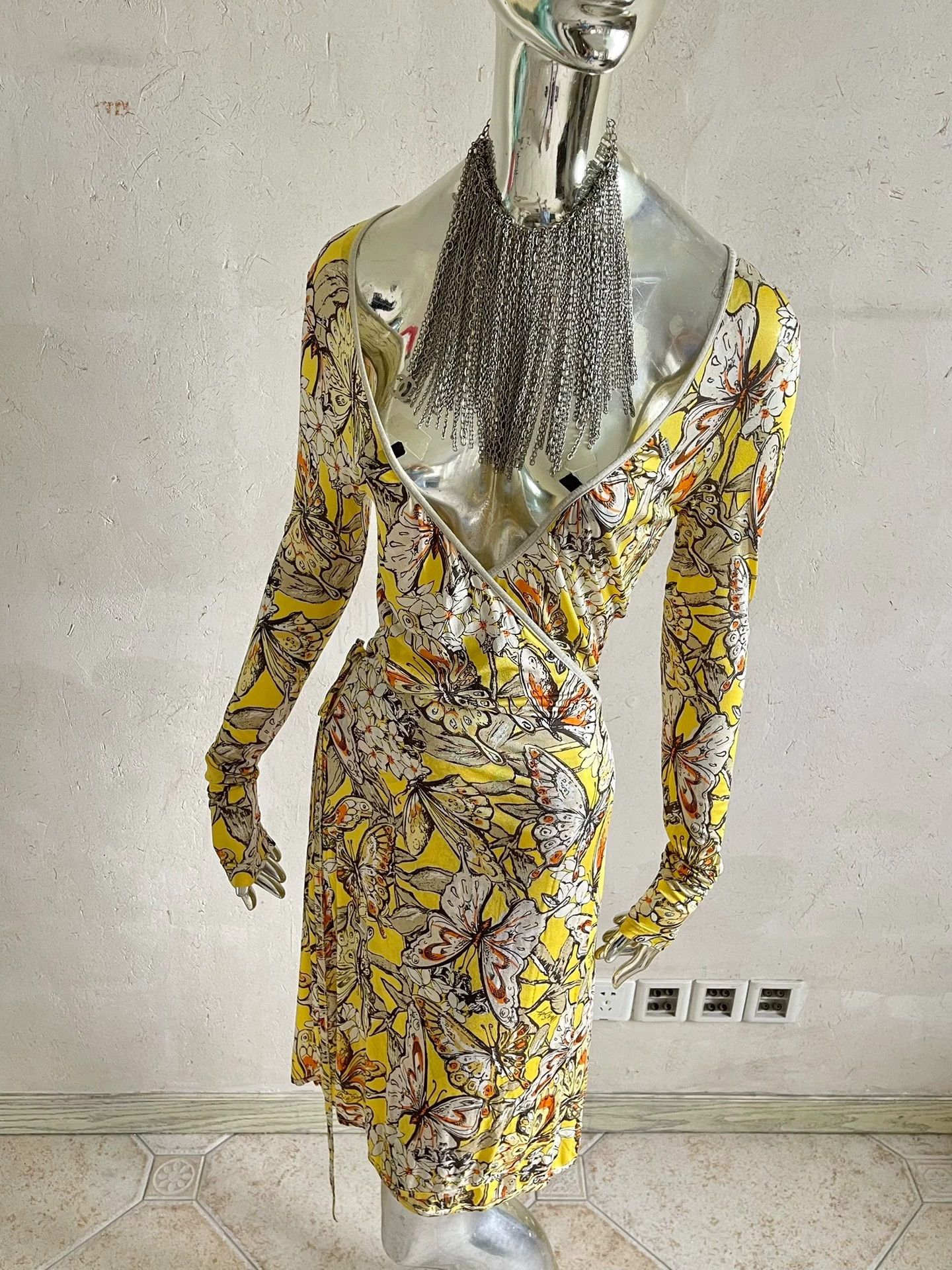 Miss Sixty Miss Sixty Vintage Butterfly Floral Ultra-Low Neck Dress Size S / US 4 / IT 40 - 1 Thumbnail