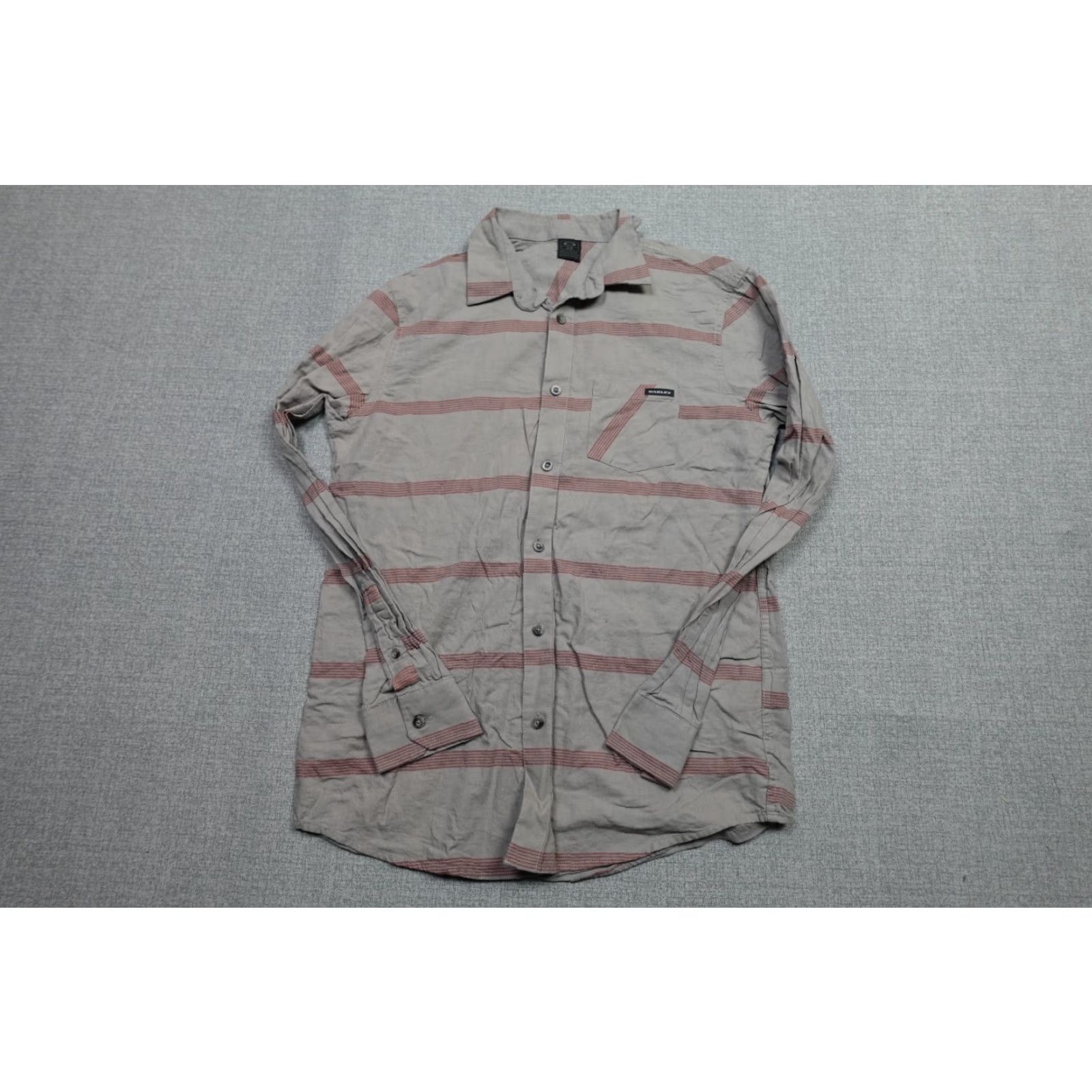 Oakley Oakley Shirt Mens Small Gray Button Front Flannel Plaid Camp Lightweight Soft Button-Up Casual Mens Regular Cotton Oakley Shirt Size US S / EU 44-46 / 1 - 2 Thumbnail