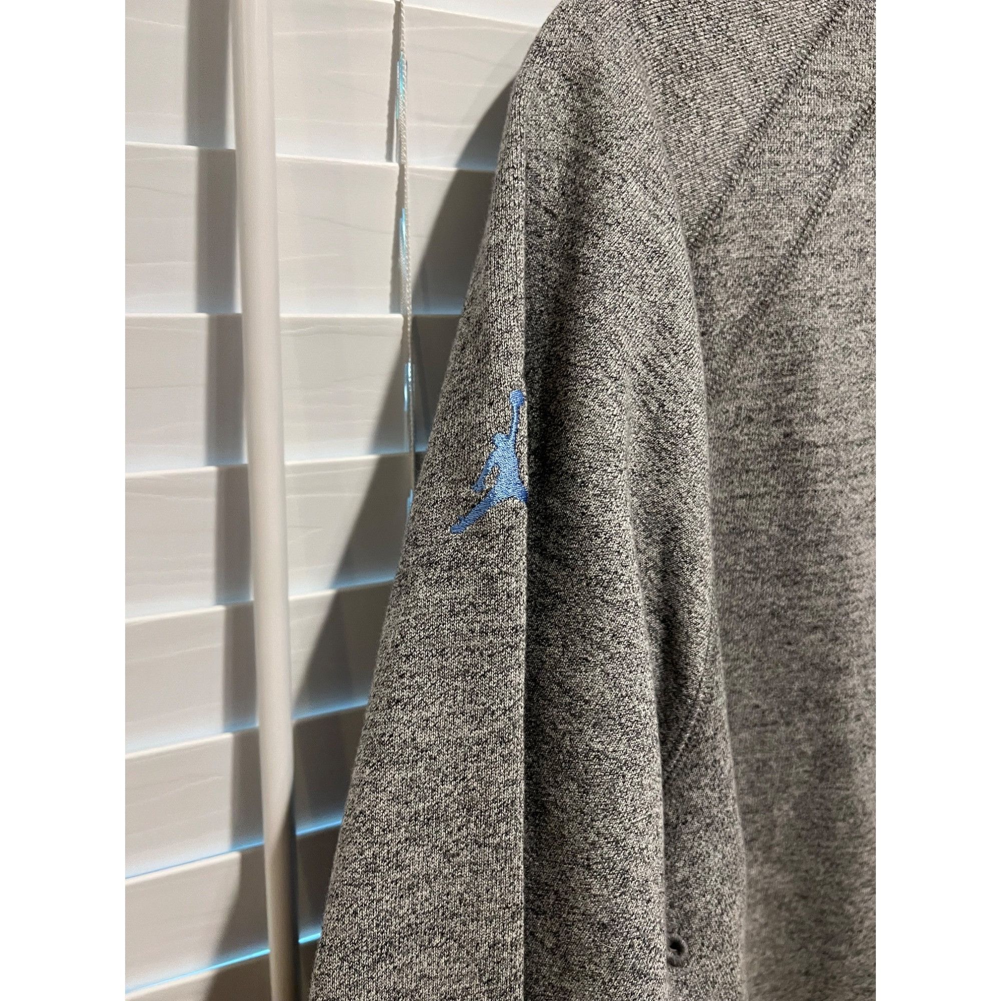 Jordan Brand × Nike Nike Air Jordan Elite North Carolina Sweater - Size XXL Size US XXL / EU 58 / 5 - 4 Thumbnail