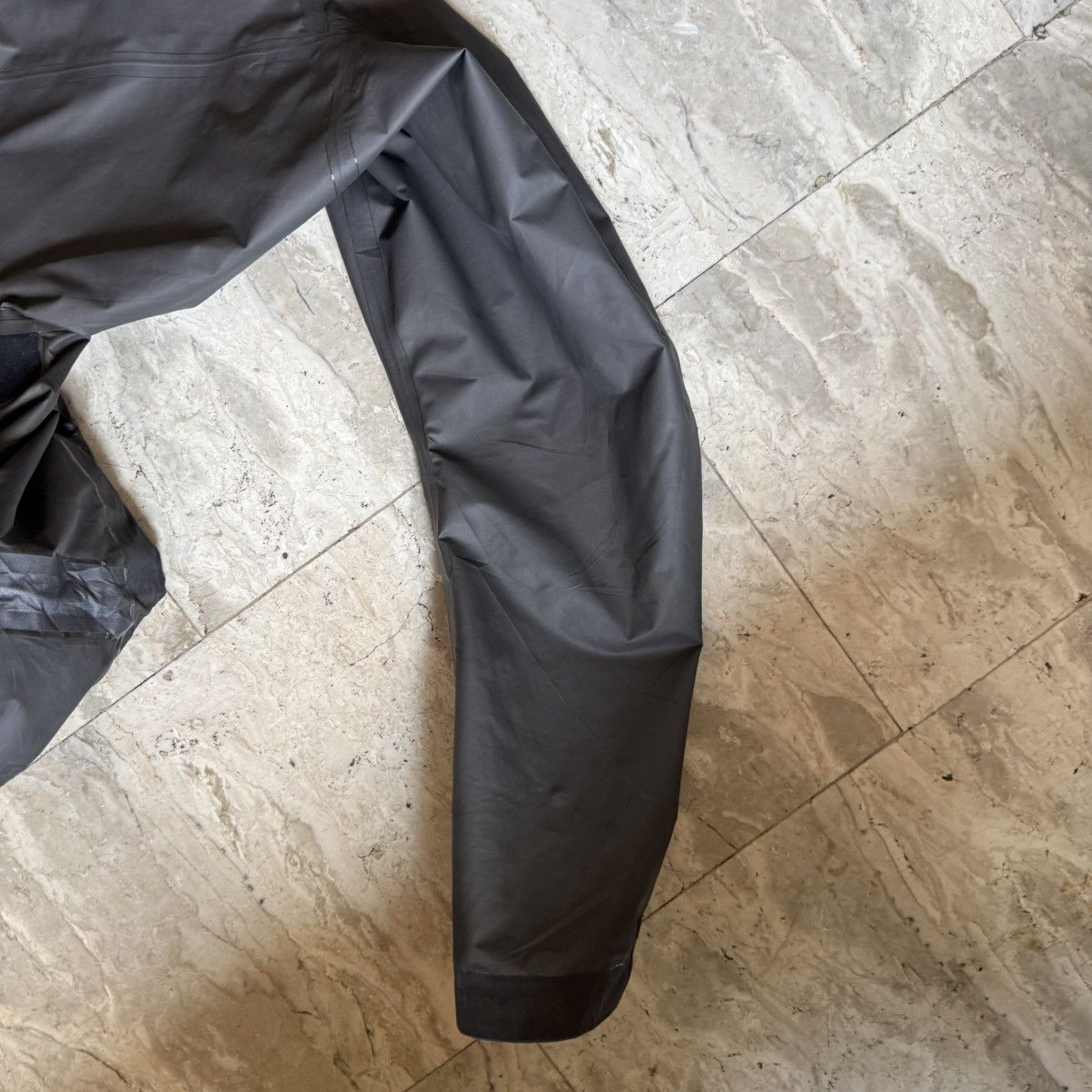 Arc'teryx Arc’teryx Beta SL goretex Size US M / EU 48-50 / 2 - 18 Thumbnail