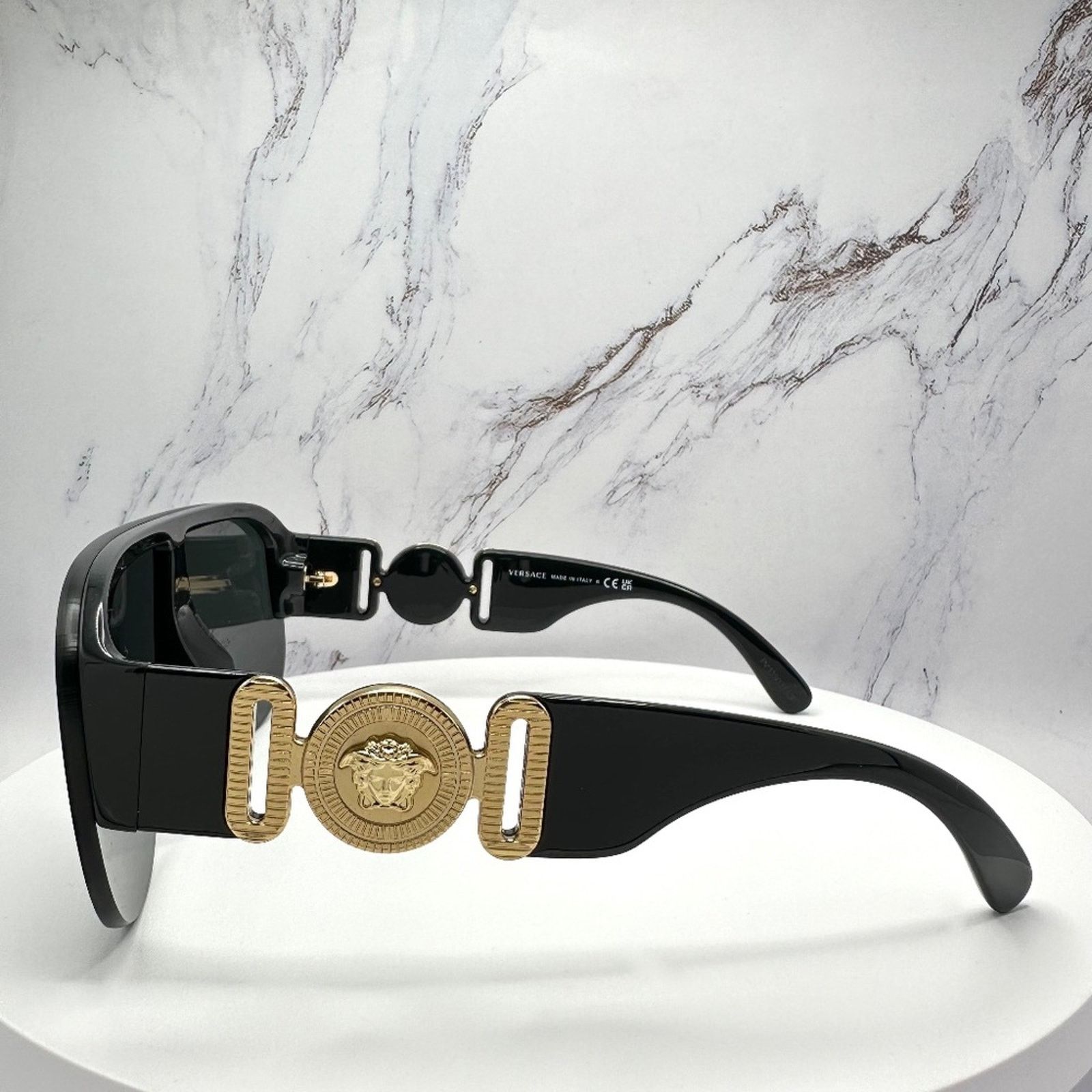 Versace New VERSACE Sunglasses Black Gold Shield Mask Medusa Logo Size ONE SIZE - 8 Thumbnail