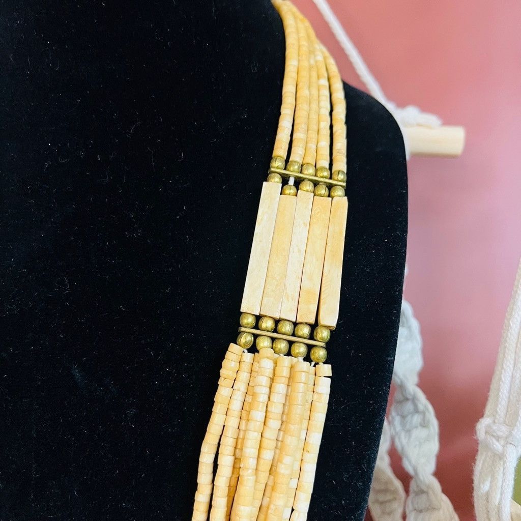 Vintage Vintage 1970s Carved Bone Beaded Necklace Neutral Hippie Size ONE SIZE - 4 Thumbnail