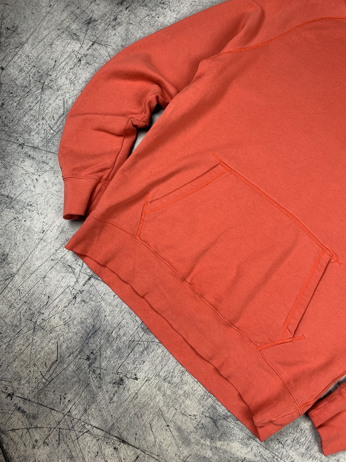 Nike Vintage Y2K Nike Swoosh Hoodie Big Logo Red Heavy Cotton Size US L / EU 52-54 / 3 - 7 Thumbnail