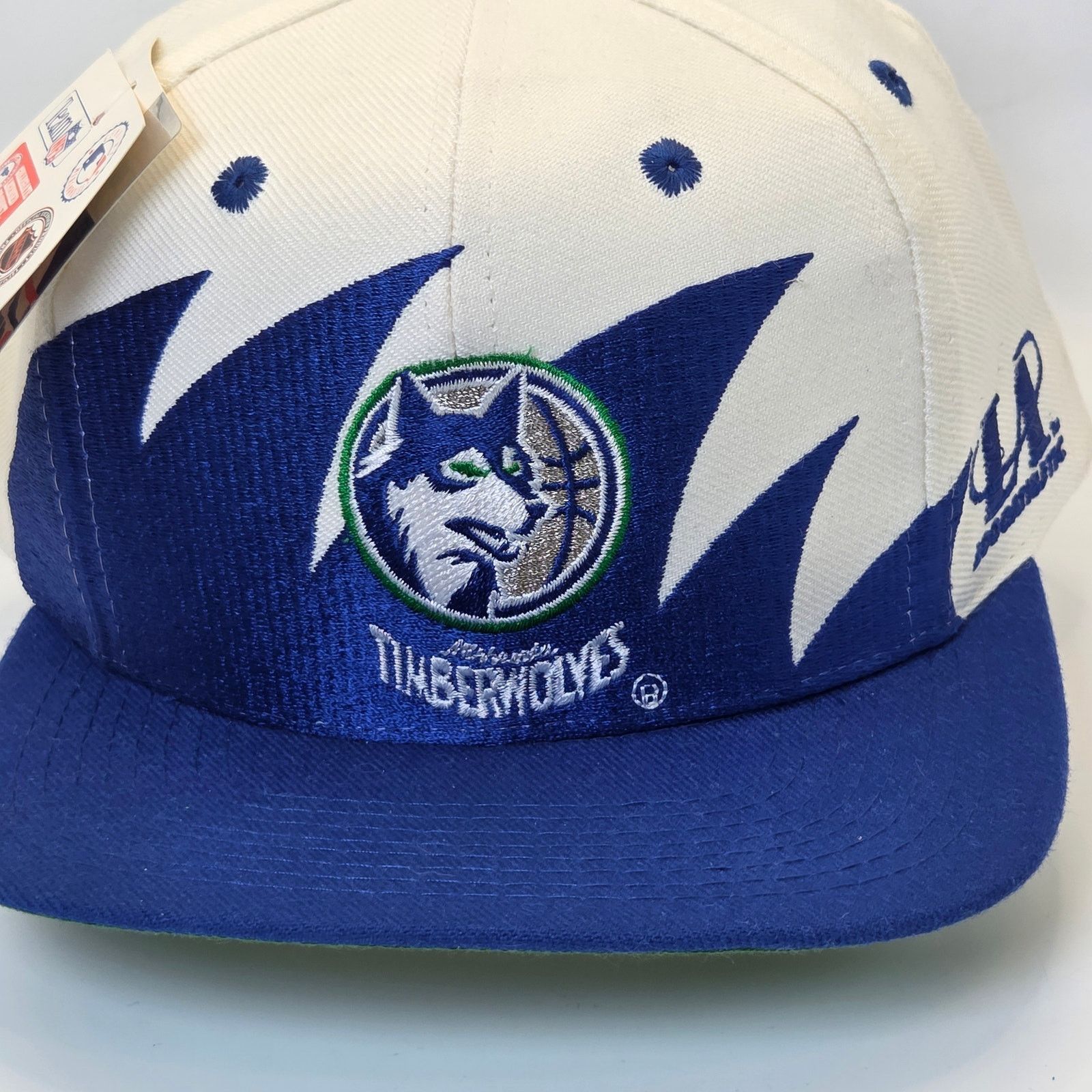 Logo Athletic Logo Athletic Timberwolves Sharktooth Snapback Hat NWT 90s Size ONE SIZE - 13 Thumbnail