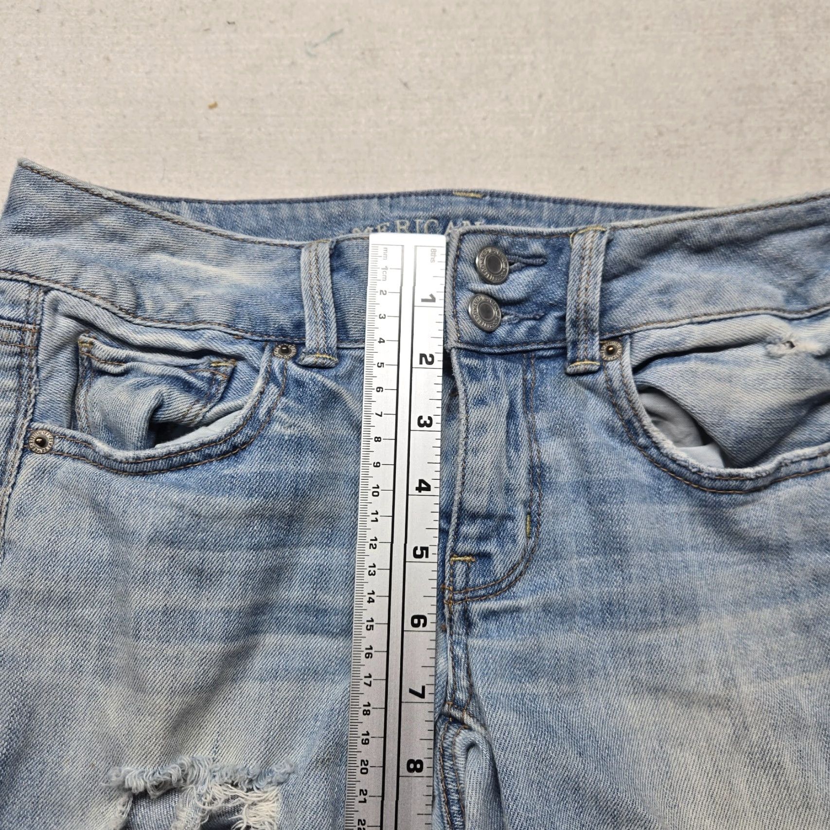 American Eagle Outfitters American Eagle Outfitters Jeans Artist Crop Light Blue 2 Women's Cropped Stretch Modern 90s? Size 26" / US 2 / IT 38 - 7 Thumbnail