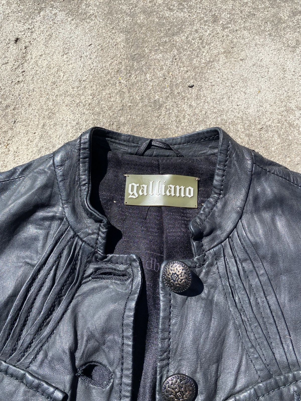 John Galliano John Galliano Vintage Leather Jacket Size M / US 6-8 / IT 42-44 - 4 Thumbnail