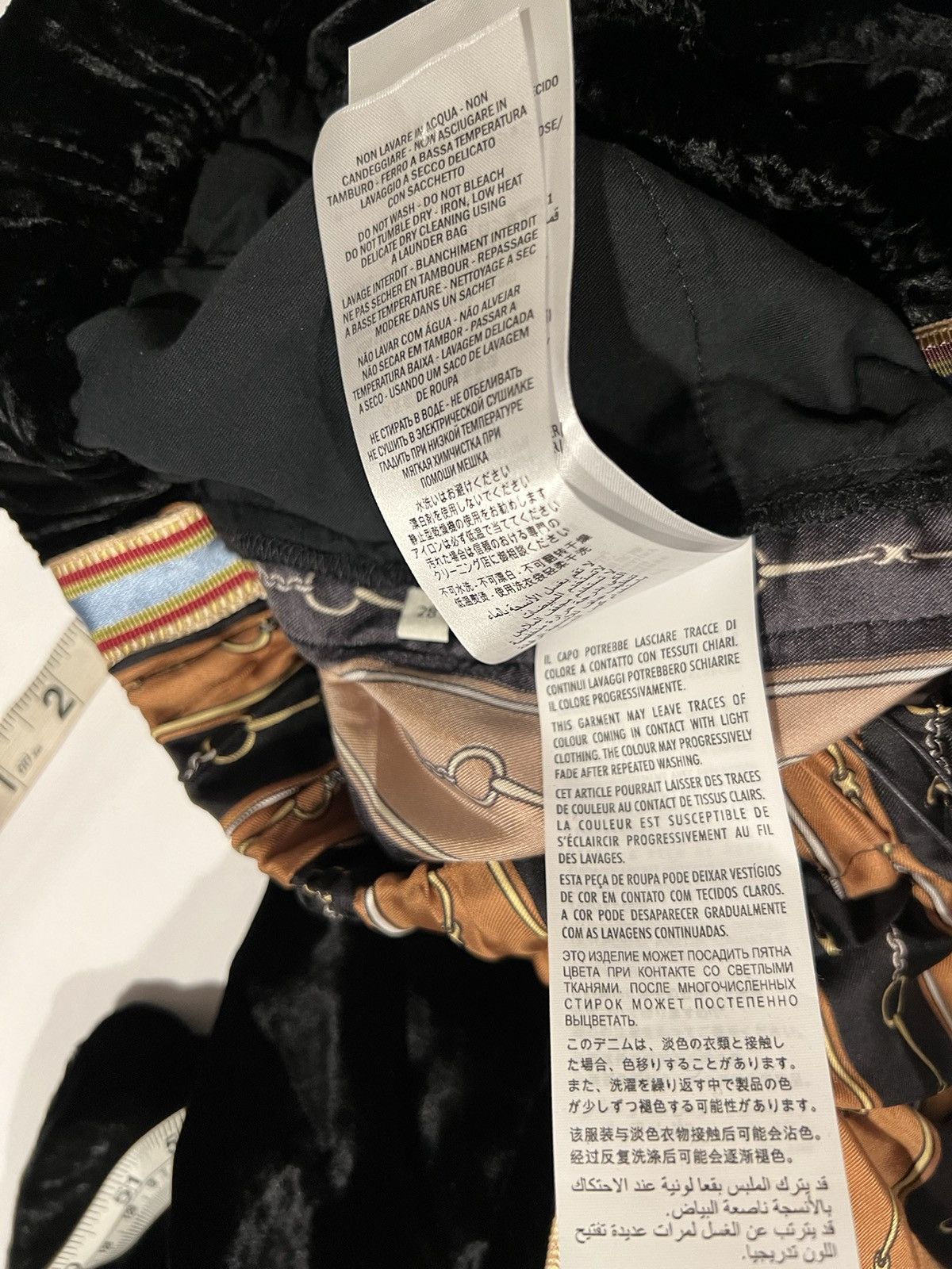Gucci Gucci mens shorts. 28/S. $2100 Size US 28 / EU 44 - 10 Thumbnail