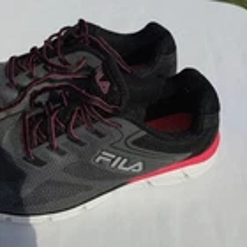 Fila Fila CoolMax Memory Foam Womens Running Jogging Nursing Shoe Size US 10 / IT 40 - 8 Thumbnail