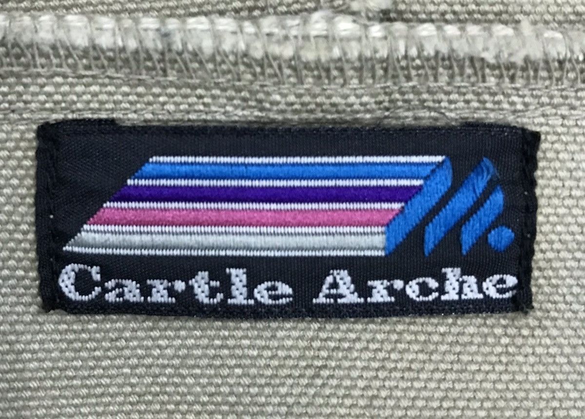 Japanese Brand × Vintage Vintage Cartle Arche jacket HOODIE Size US L / EU 52-54 / 3 - 11 Thumbnail