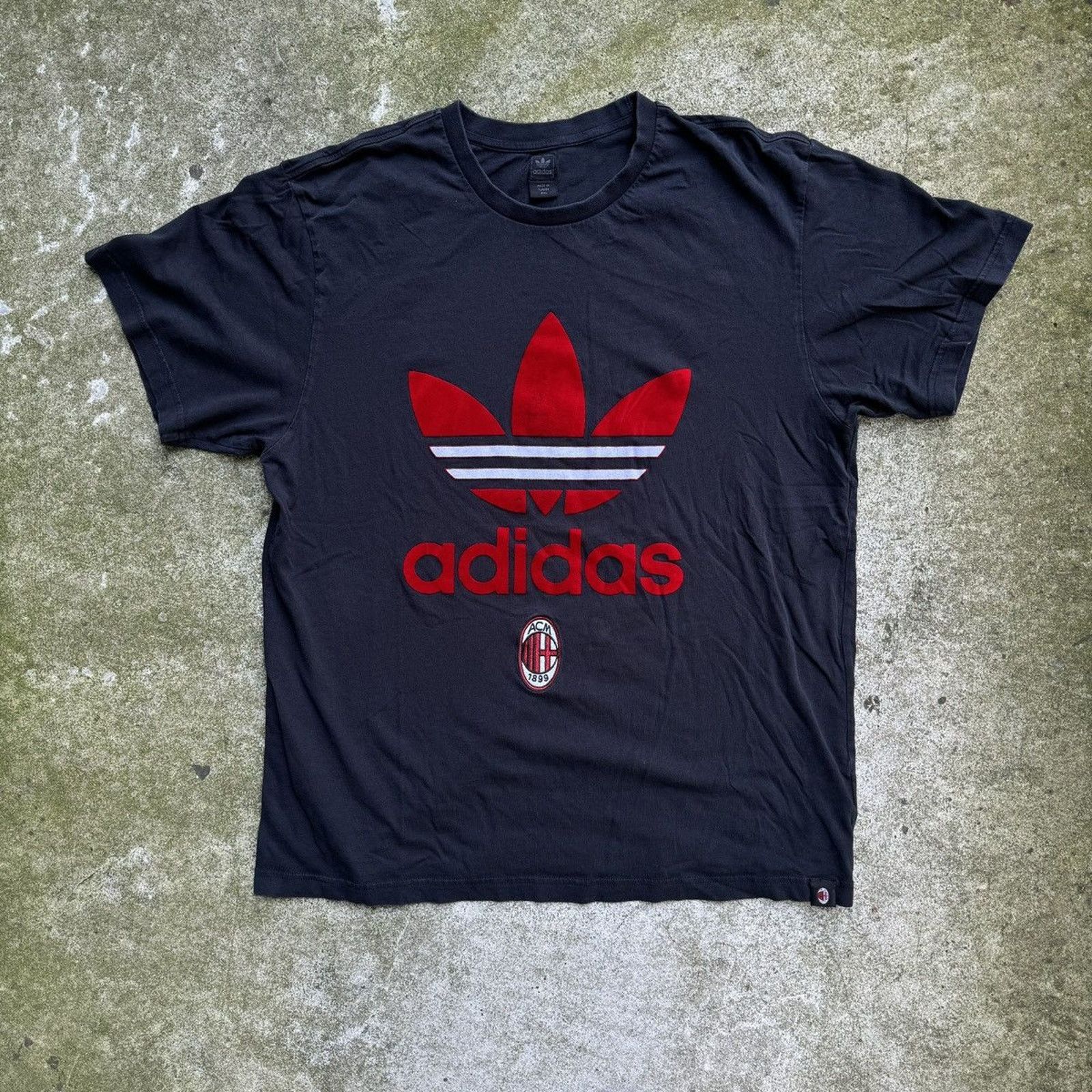 Adidas VINTAGE 2000S ADIDAS AC MILAN TEE Size US XL / EU 56 / 4 - 1 Thumbnail