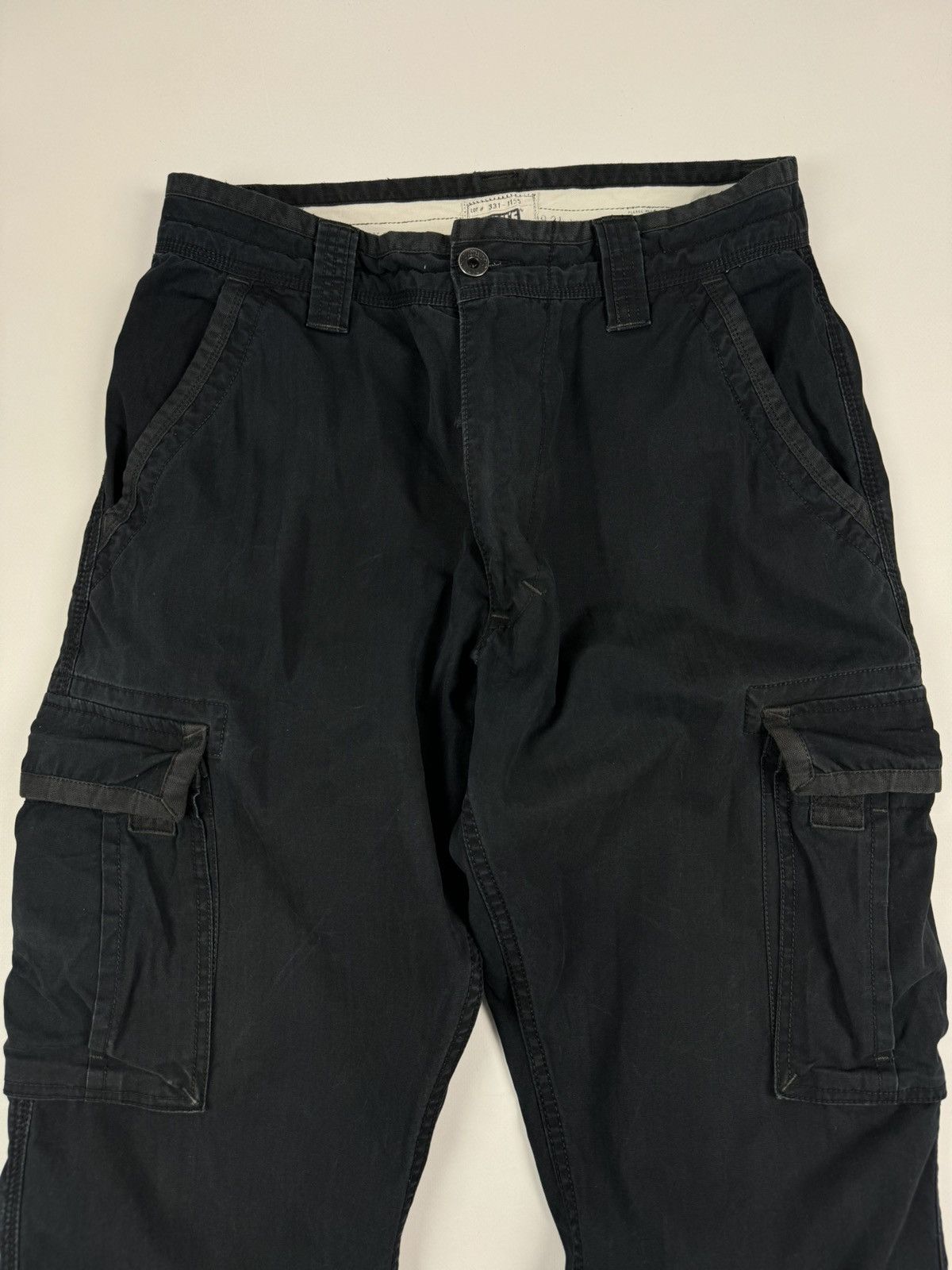 Levi's Y2K Vintage Levi’s Black Cargo Pants Size US 33 - 6 Thumbnail