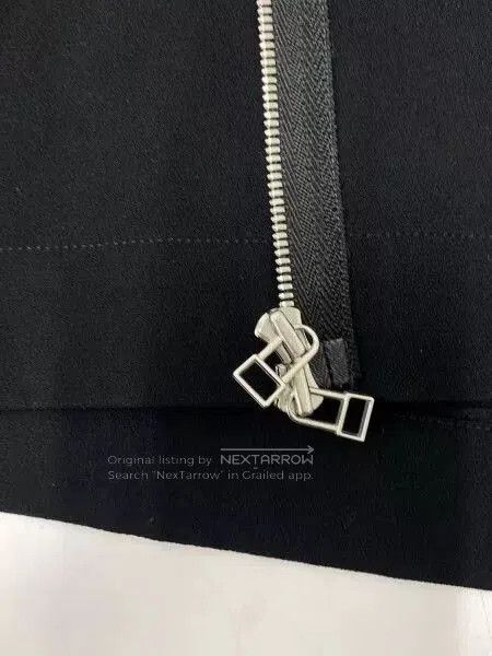 Issey Miyake Issey Miyake Zip Black Short. Size US M / EU 48-50 / 2 - 4 Thumbnail