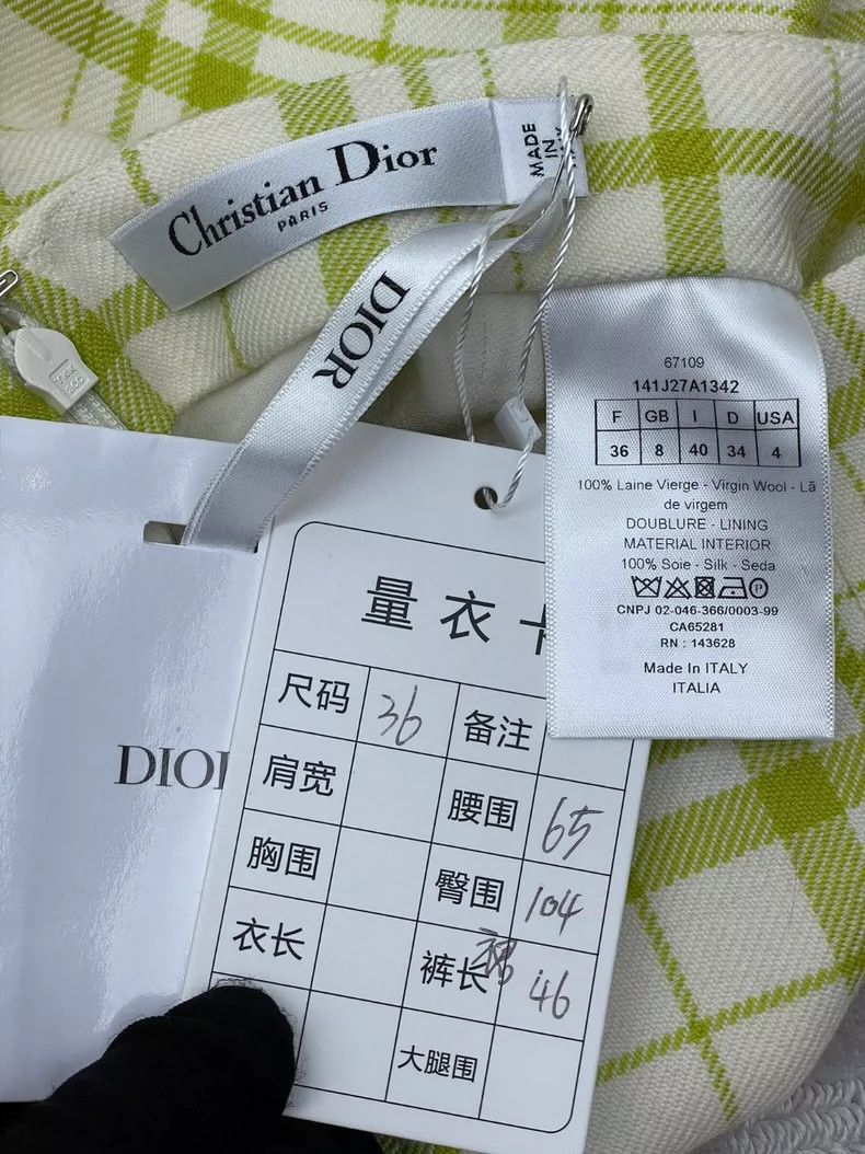 Dior Dior Green plaid skirt 2504-Nextarrow Size 24" / US 00 / IT 34 - 6 Thumbnail