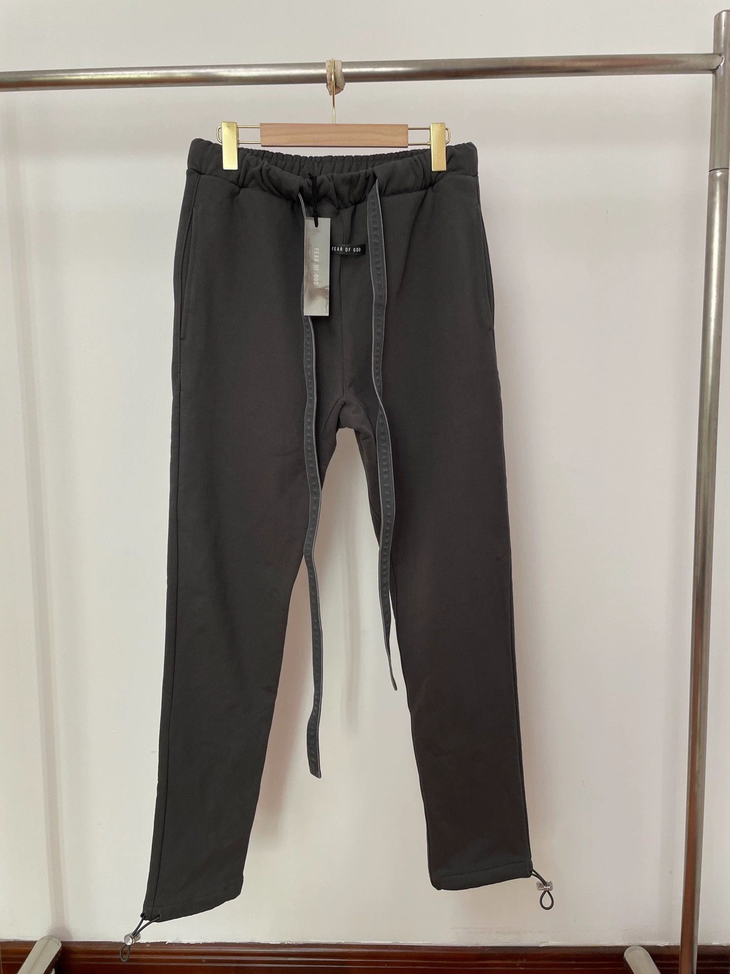 Fear of God Fear of God S6 Gray Draped Elastic Pants Size S NWT Size US 29 - 1 Thumbnail
