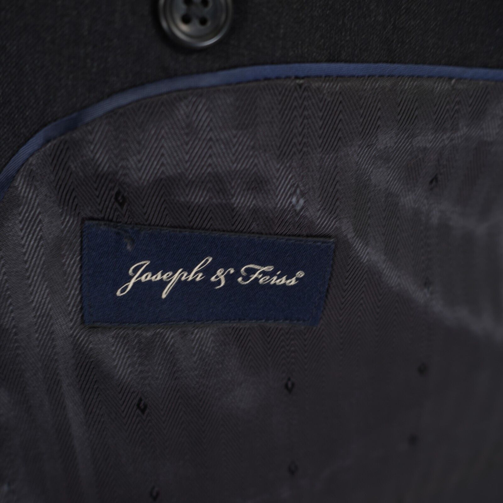 Joseph & Feiss Joseph & Feiss Charcoal Gray Wool Suit Jacket 46S 2 Button 1 Size 46S - 8 Thumbnail